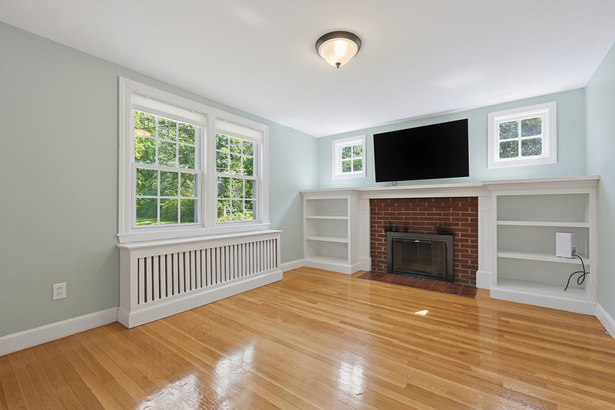 50 Rustic Rd