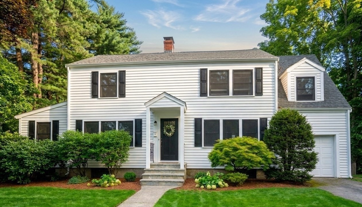 14 Fuller Brook Ave