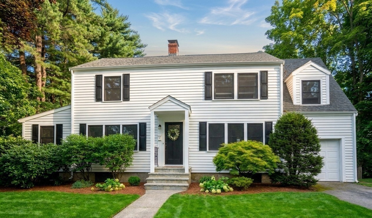 14 Fuller Brook Ave