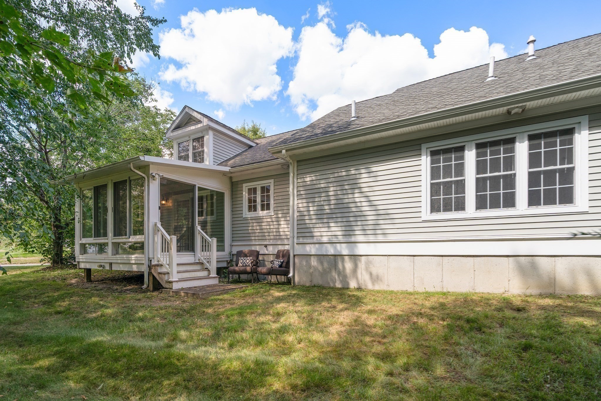 23 Sandy Cir # 23