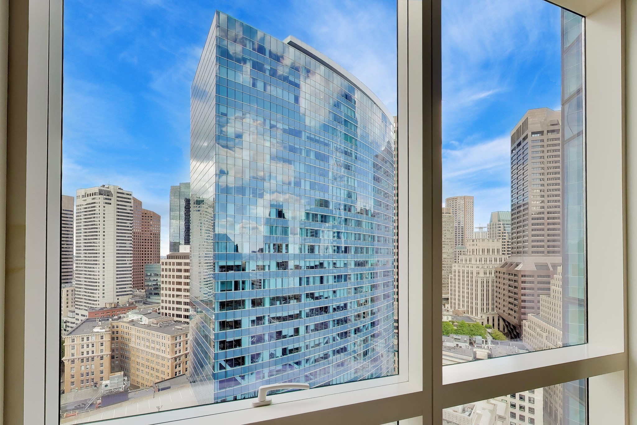 1 Franklin St # 2608