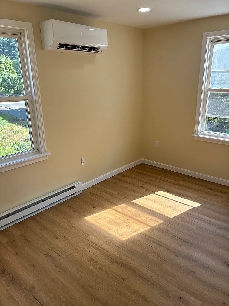 1 Pond Place # 1