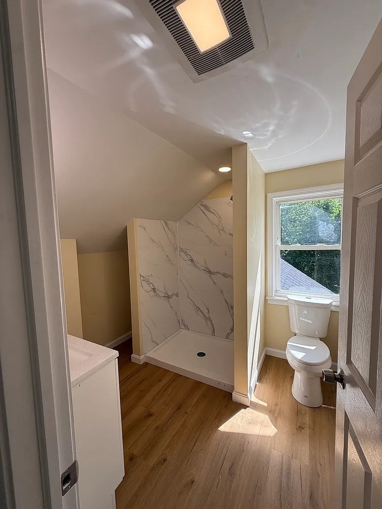 1 Pond Place # 1