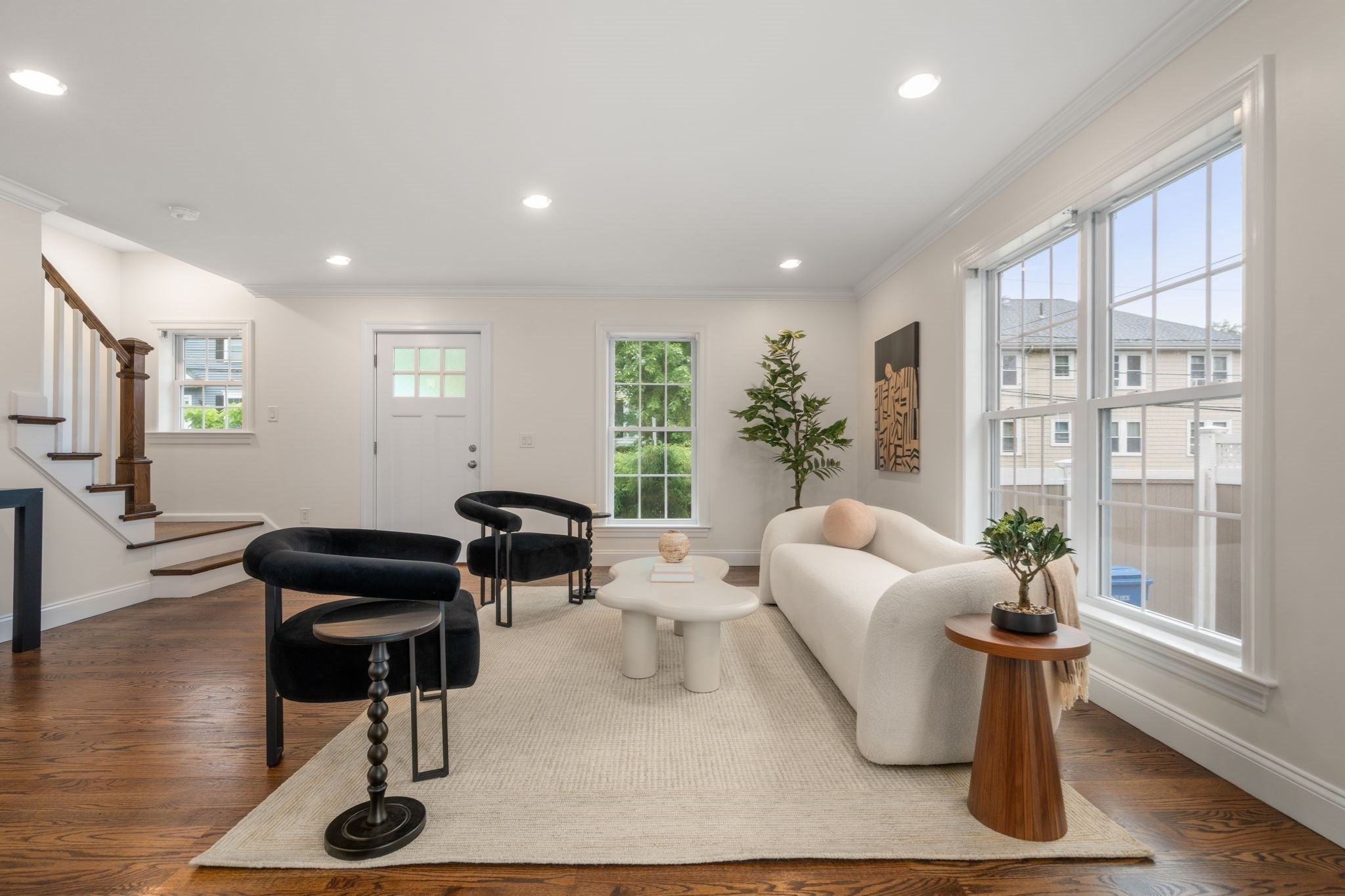 10 Gale St # 1