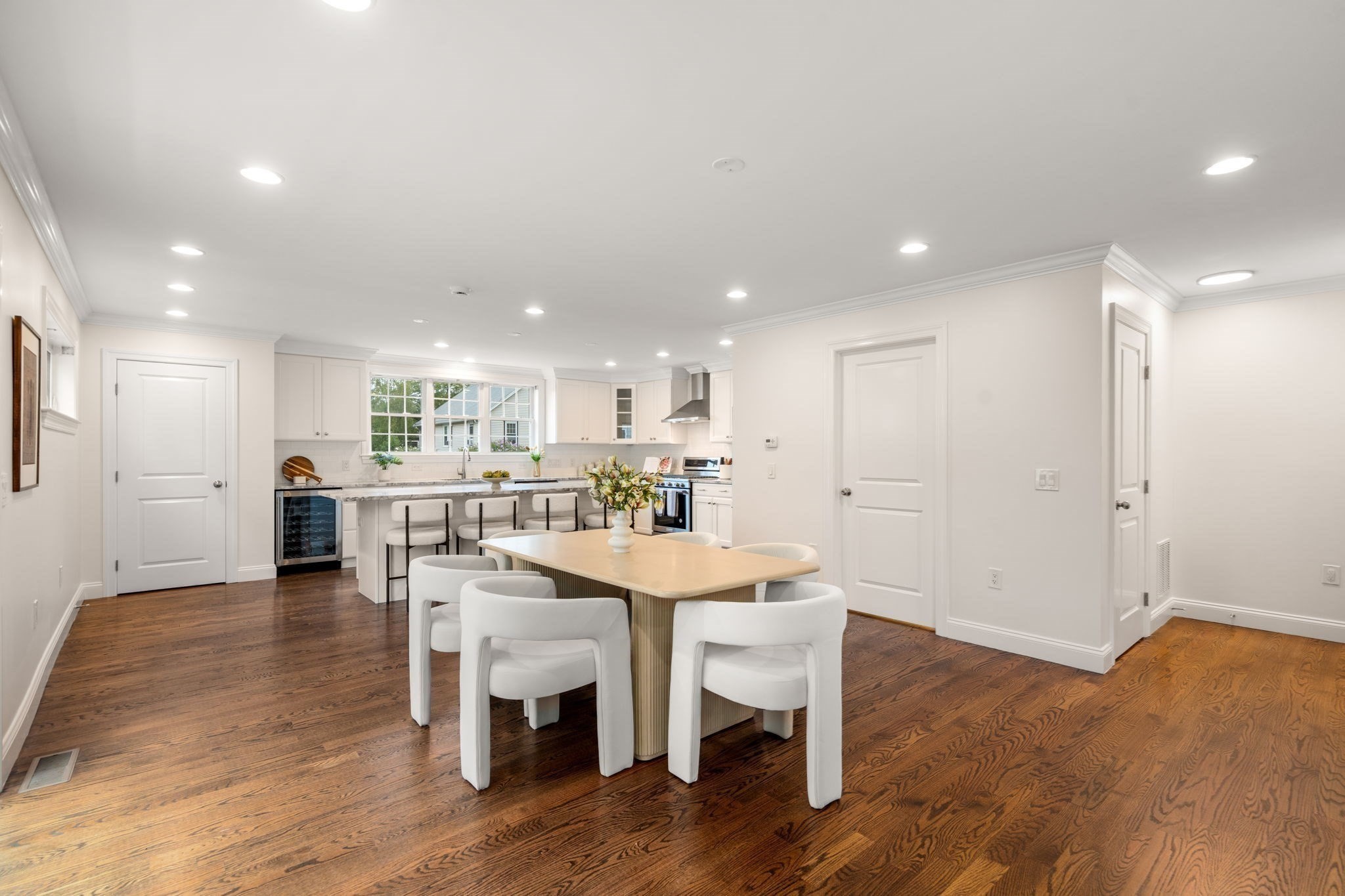 10 Gale St # 1
