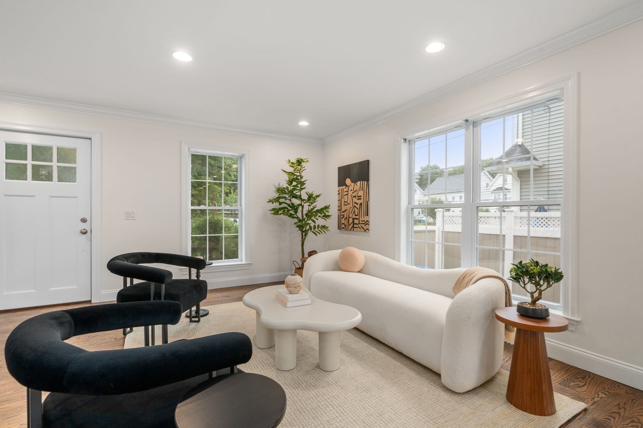 10 Gale St # 1