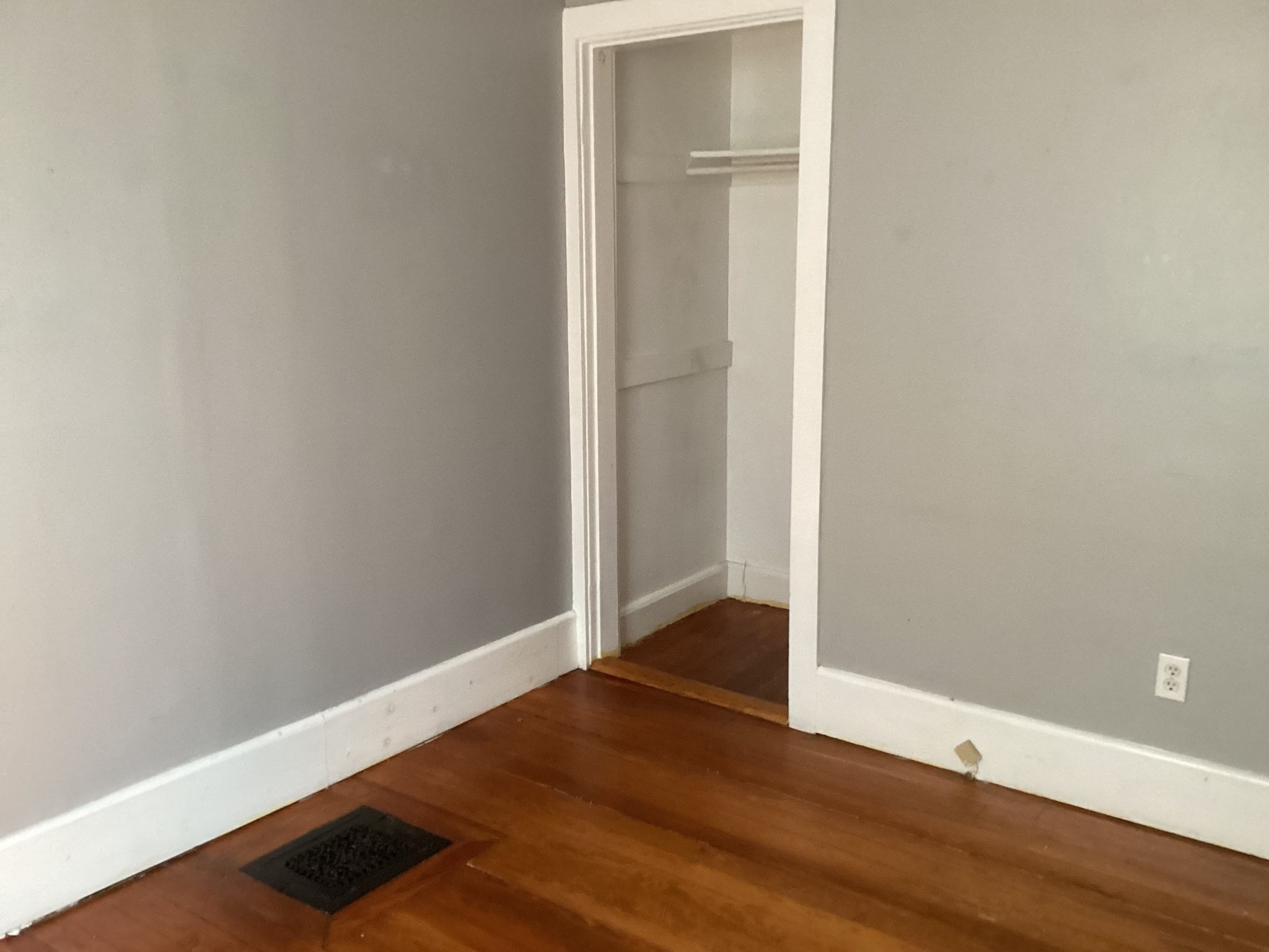 40 Newcastle Rd # 1