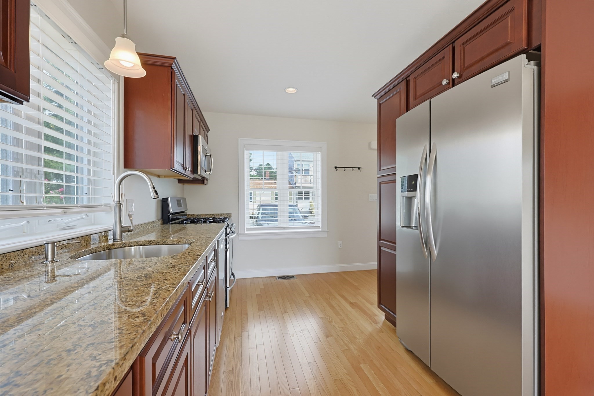 1449 Main St # 4