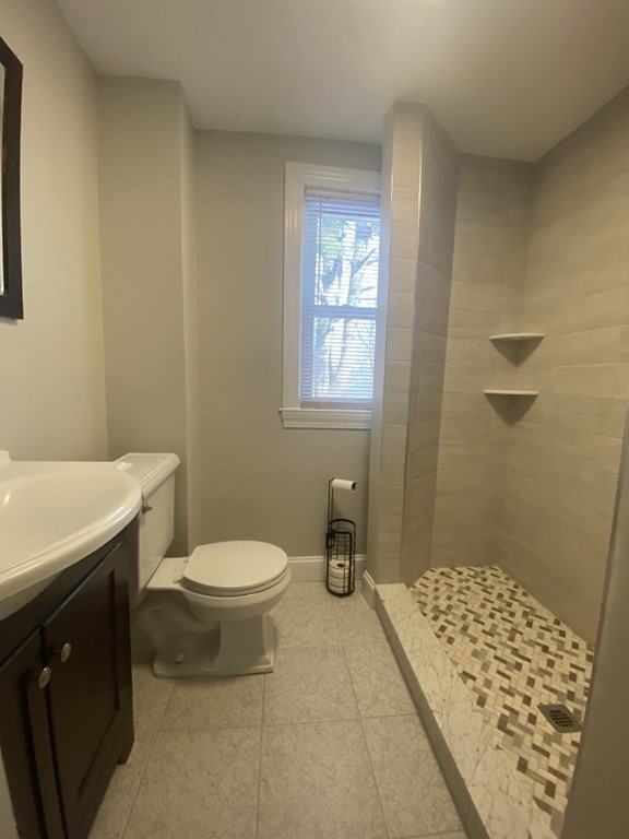 29 Fairview St # 1