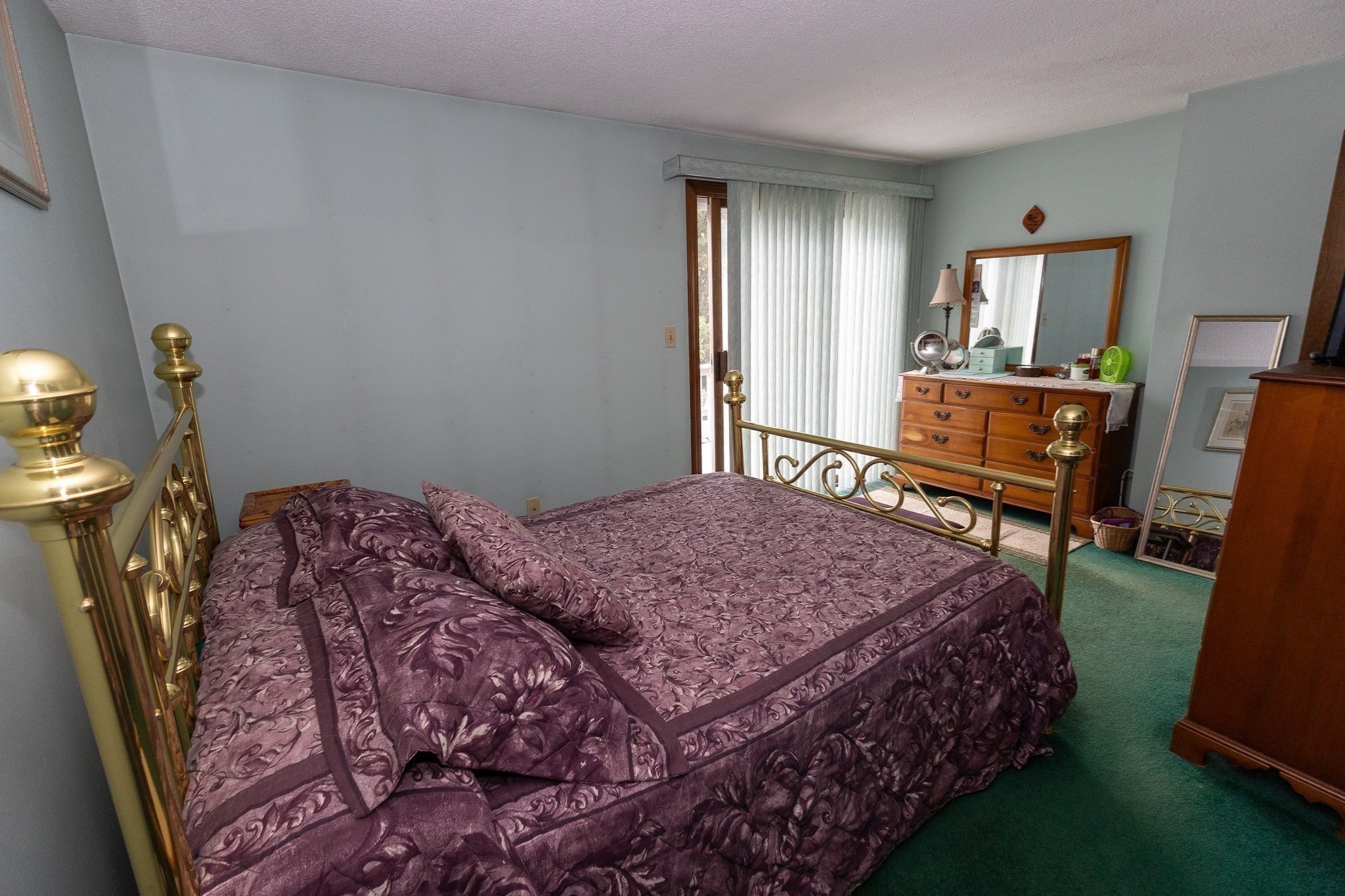 6 Robins St. # 6