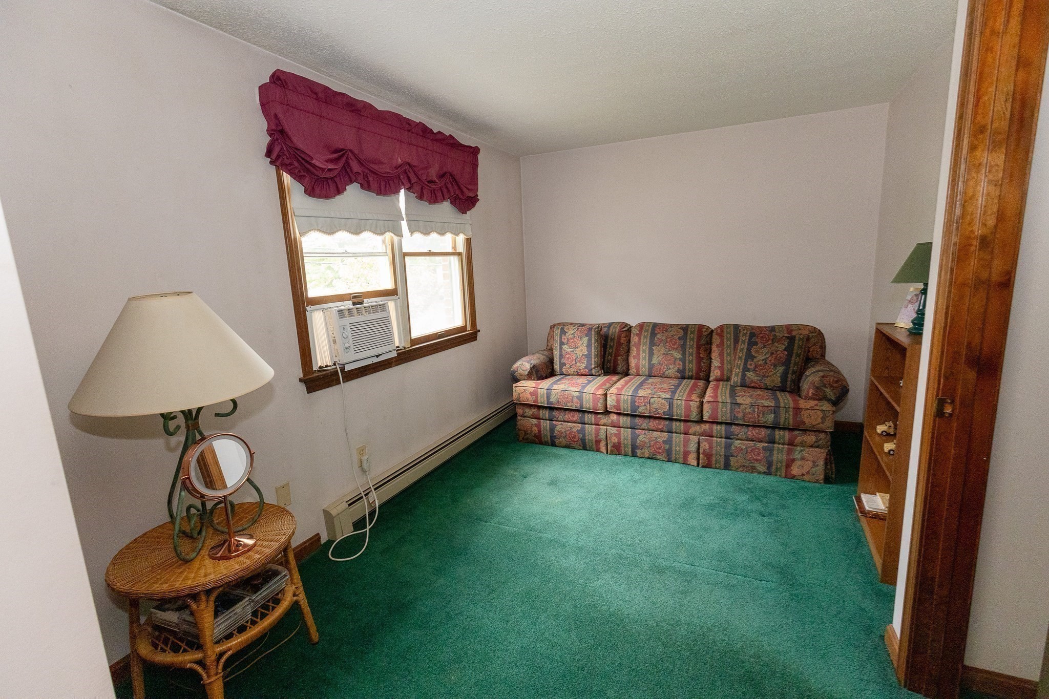 6 Robins St. # 6