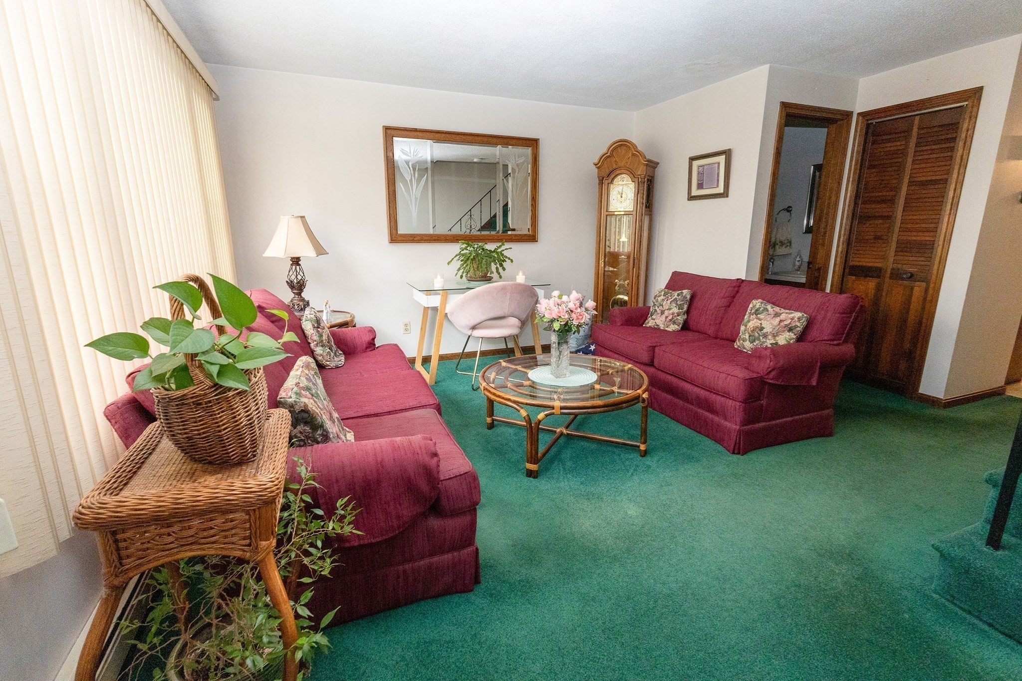 6 Robins St. # 6