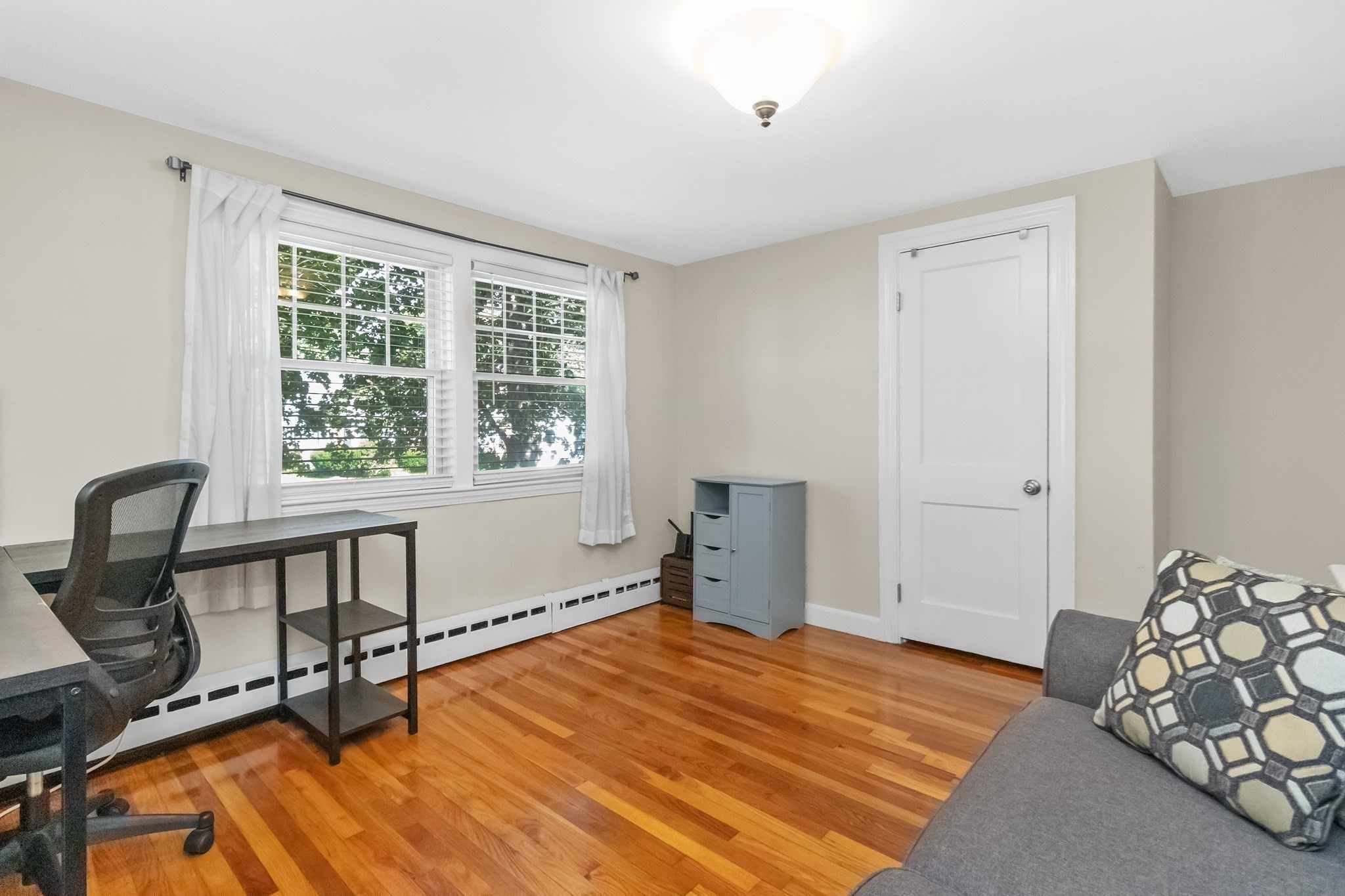 114 Lewis Ave