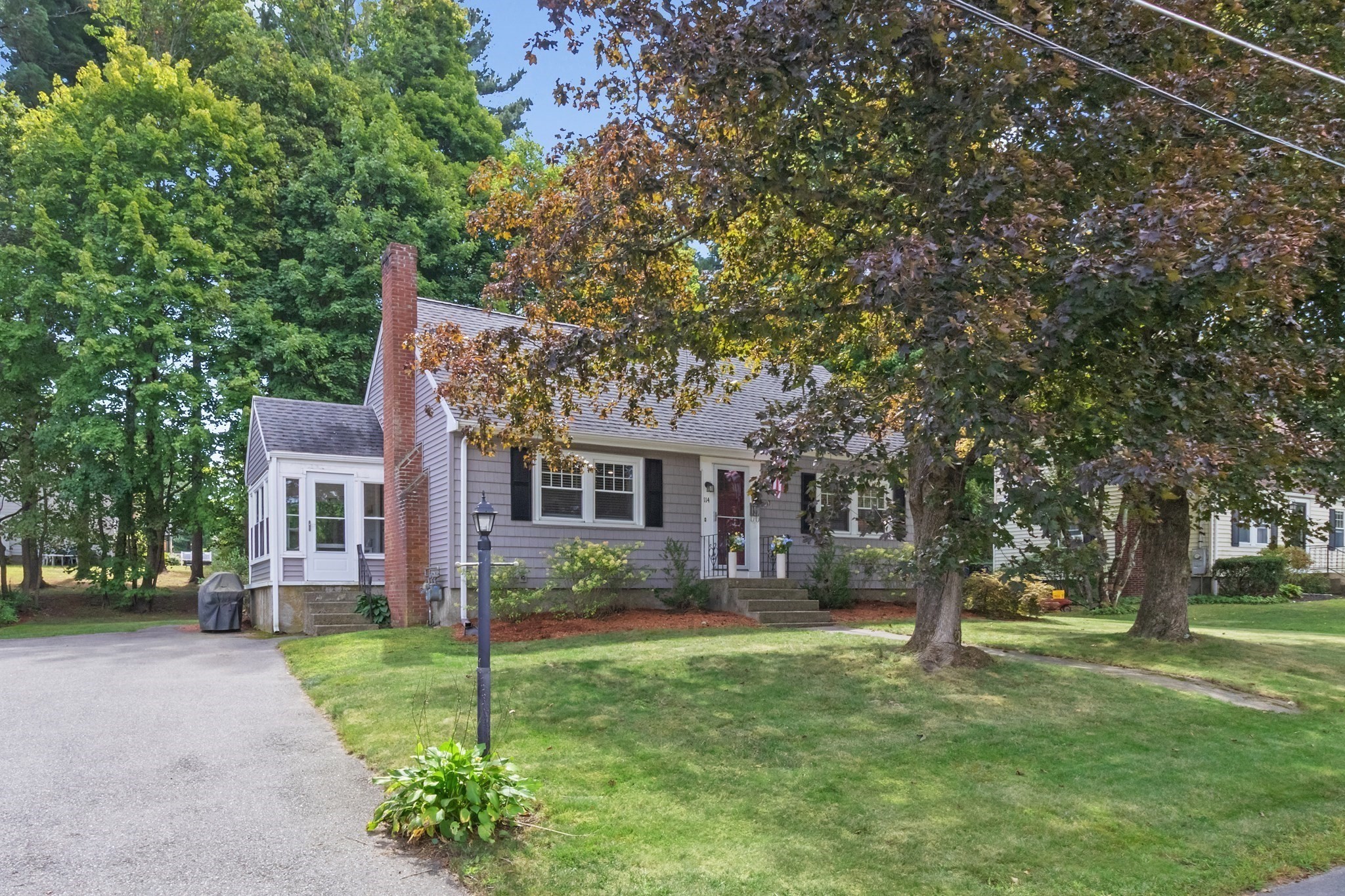 114 Lewis Ave