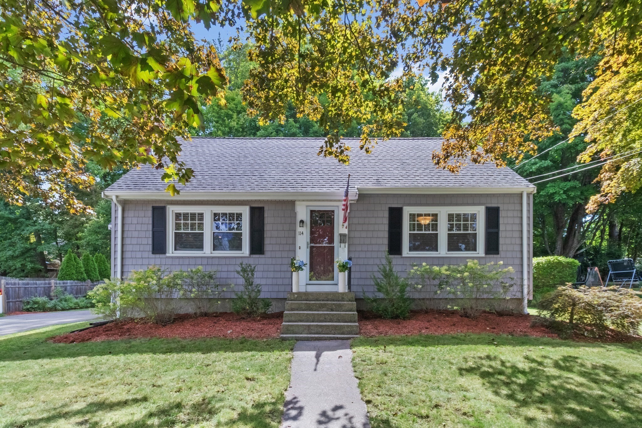 114 Lewis Ave