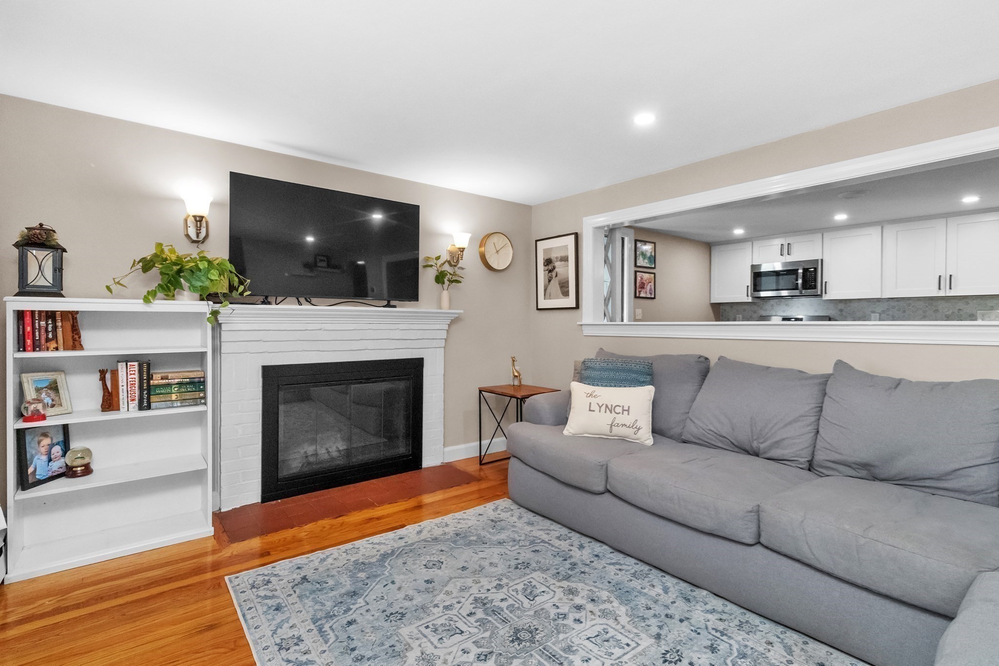 114 Lewis Ave