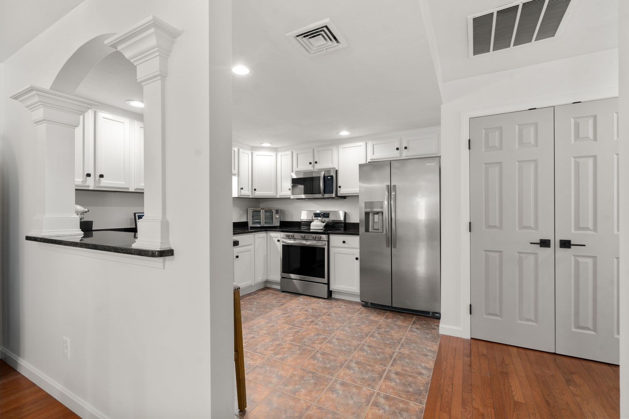 404 Tamarack Lane # 404