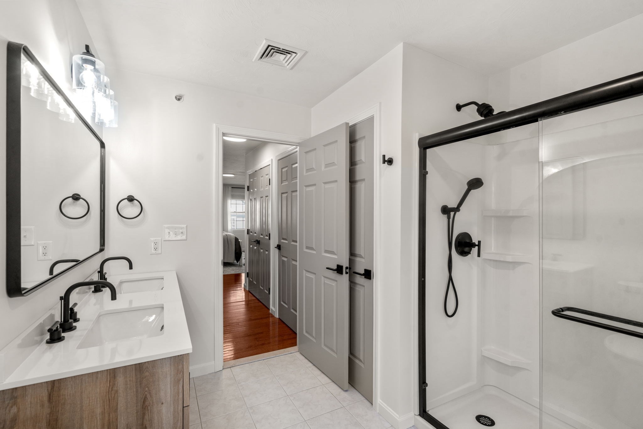 404 Tamarack Lane # 404