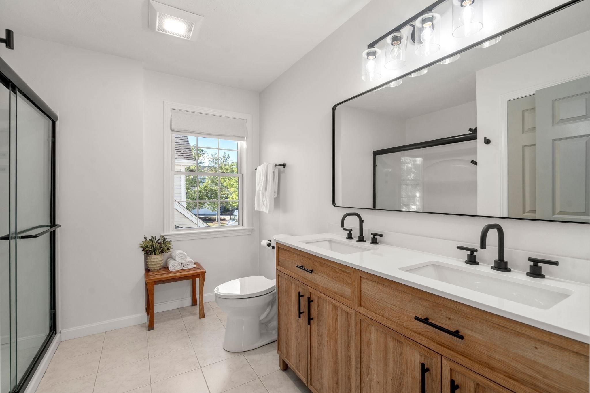 404 Tamarack Lane # 404