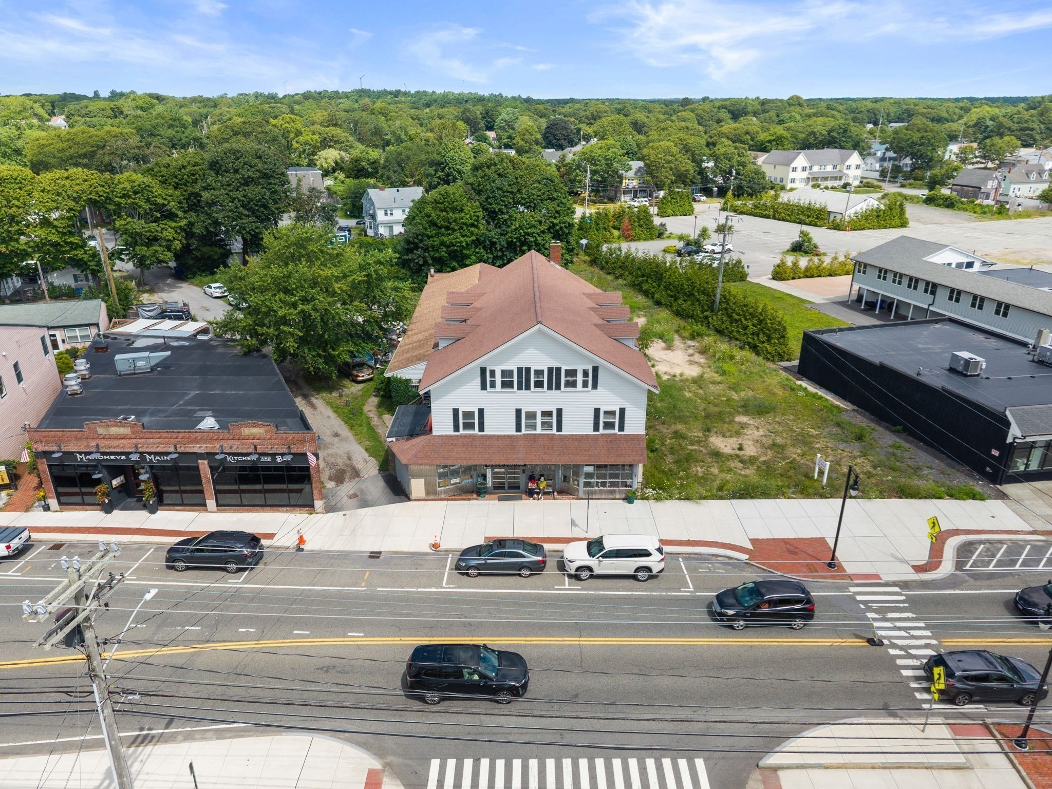 61 Main St