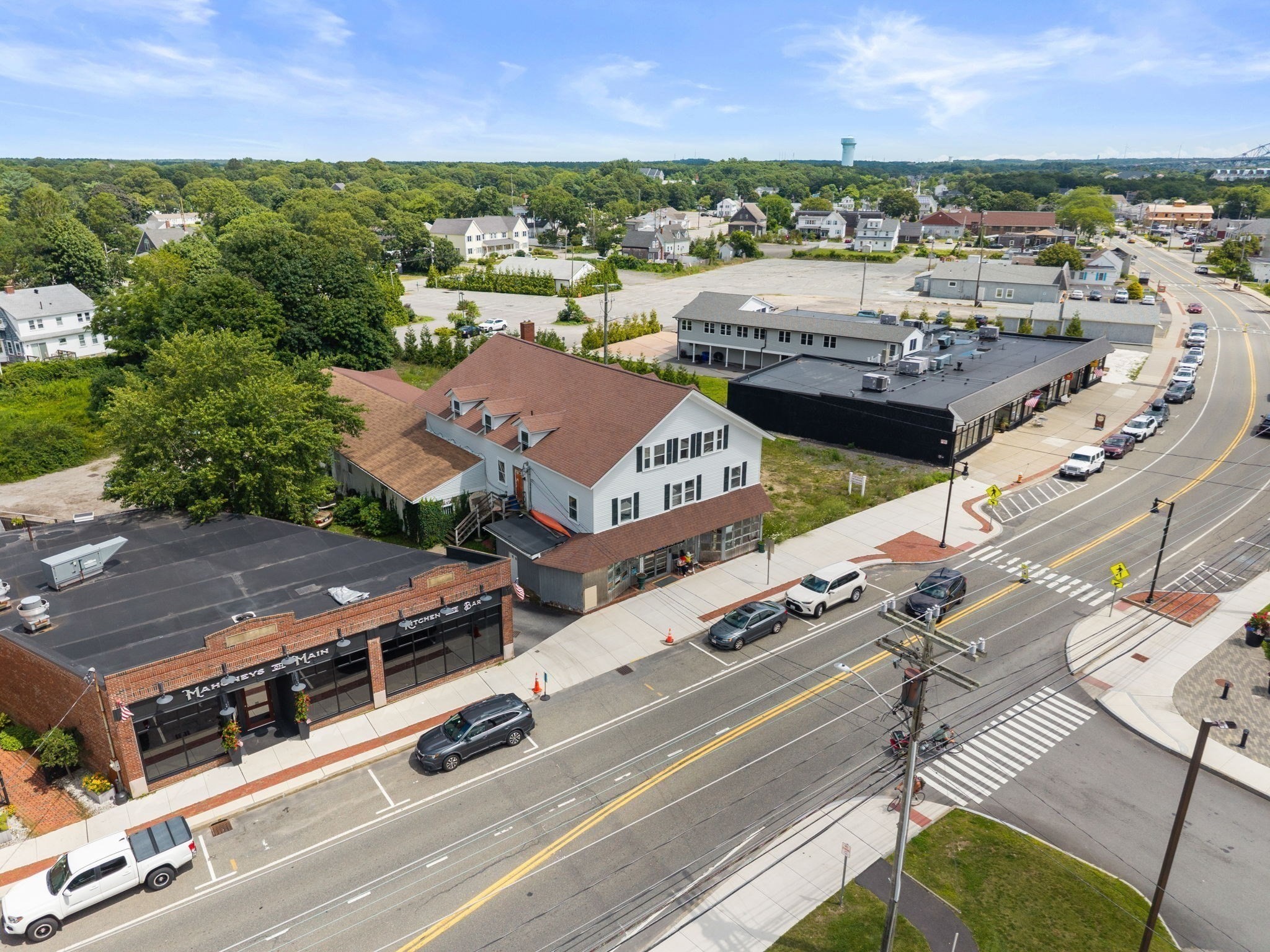 61 Main St