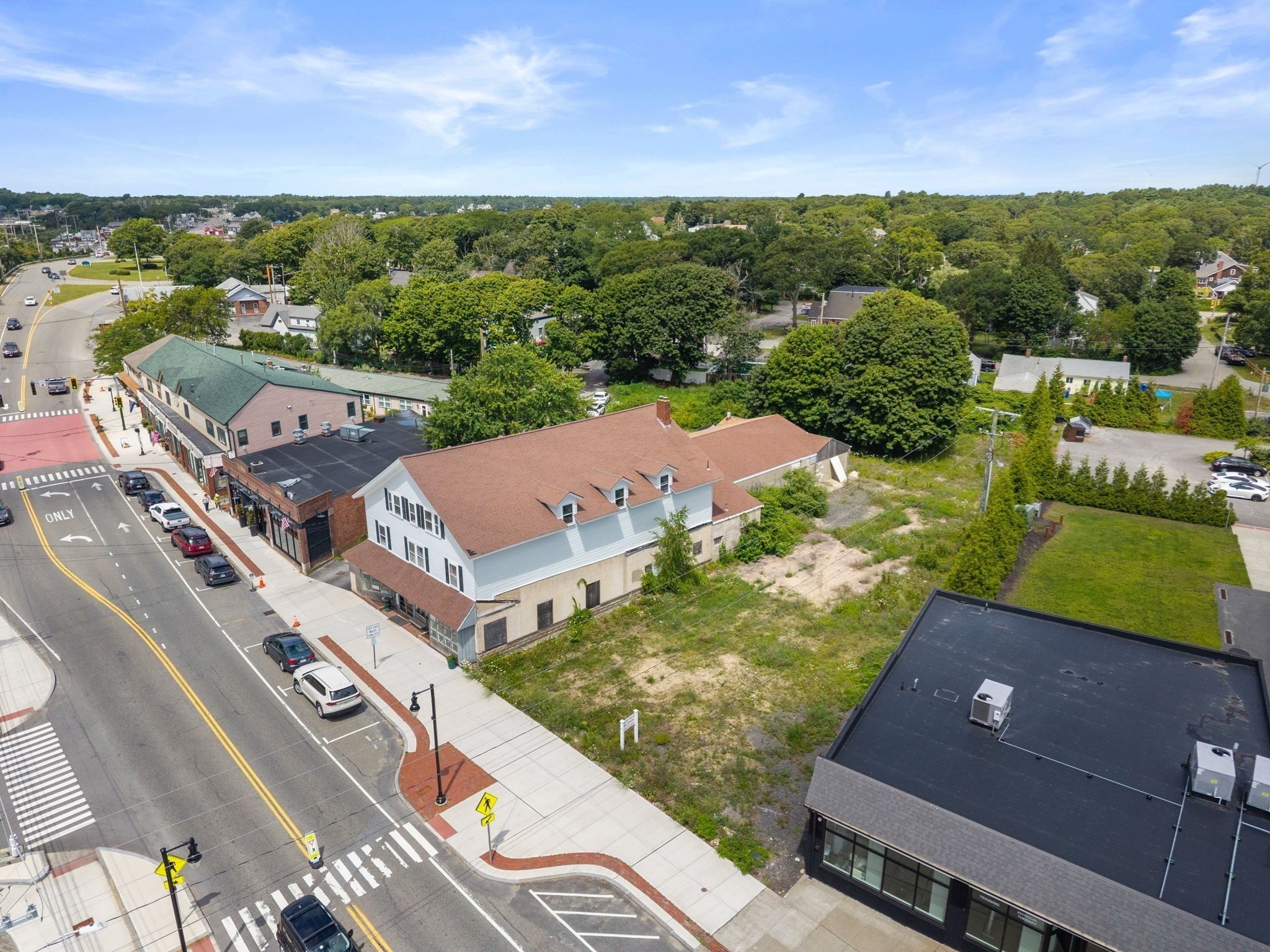 61 Main St