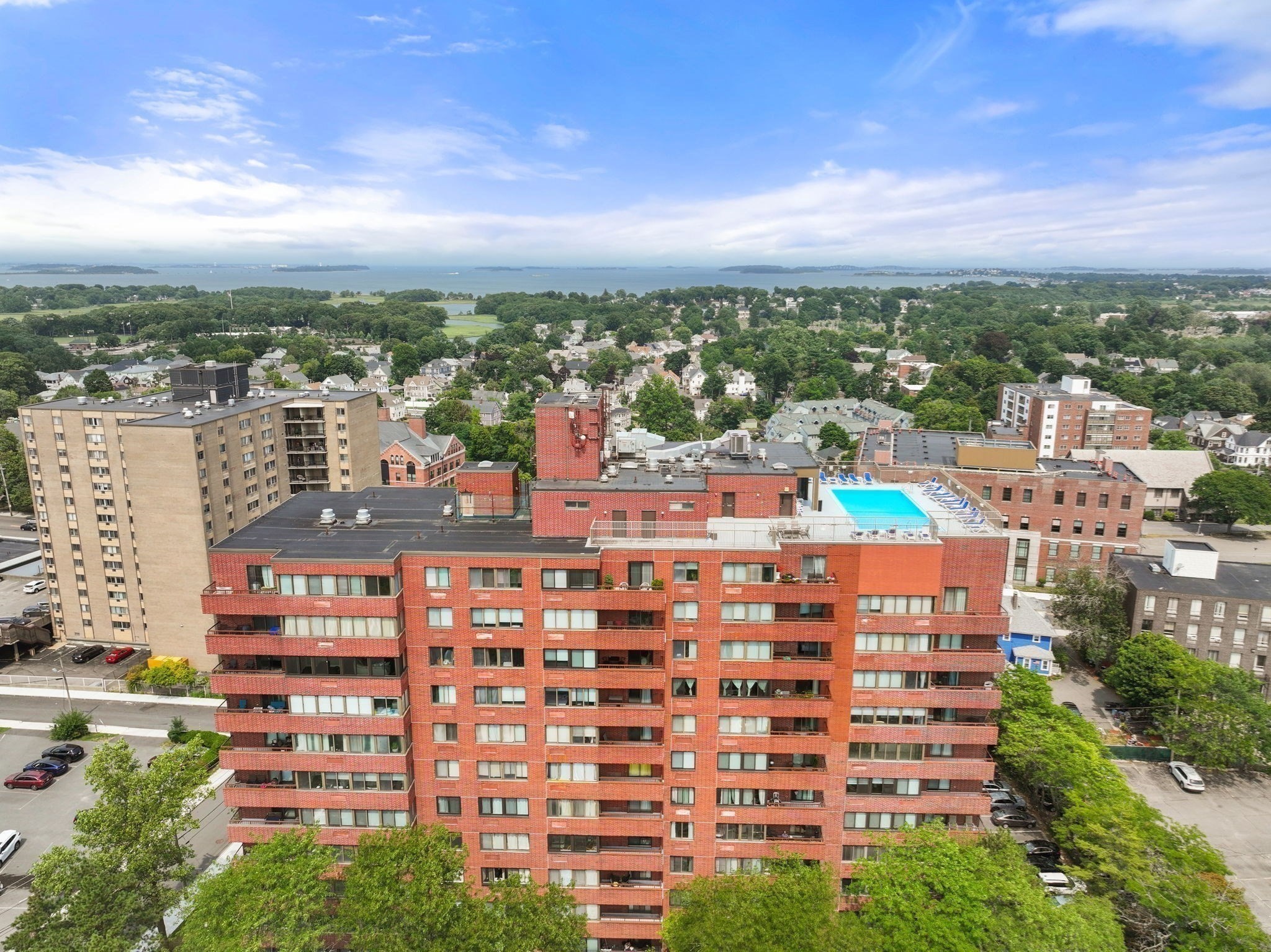 77 Adams St # 1009