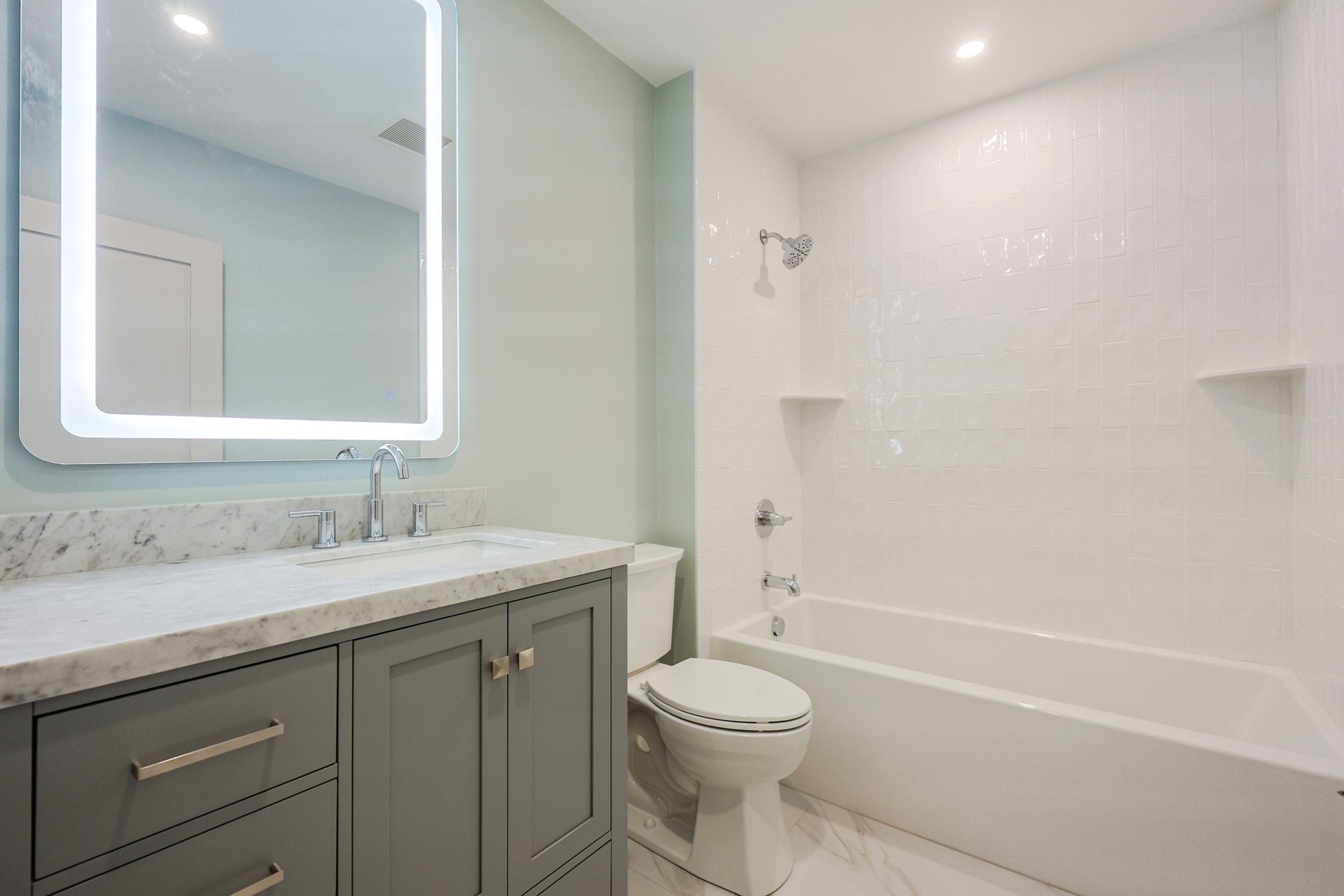 68 Rowe Street Unit: Unit1