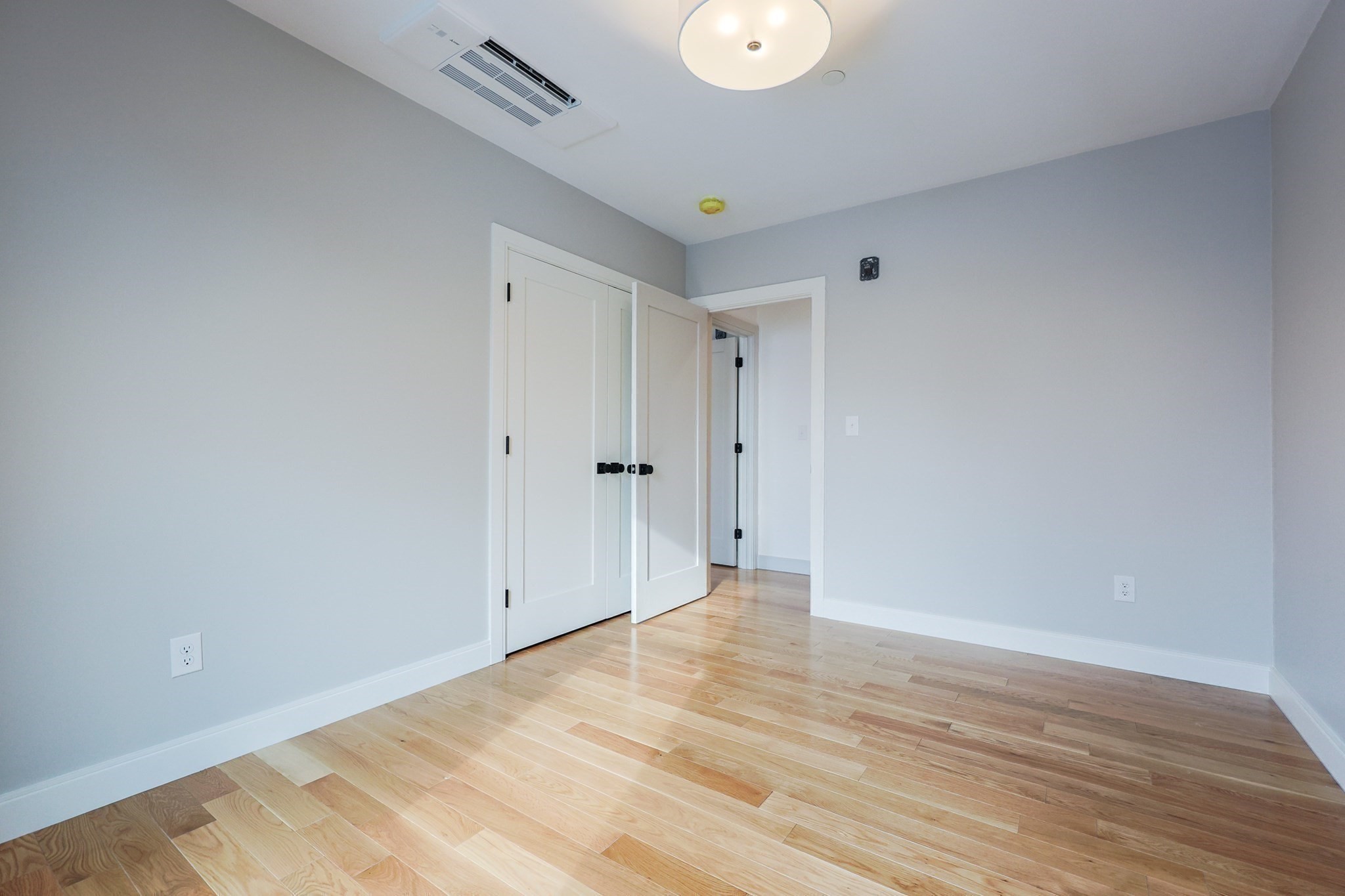 68 Rowe Street Unit: Unit1