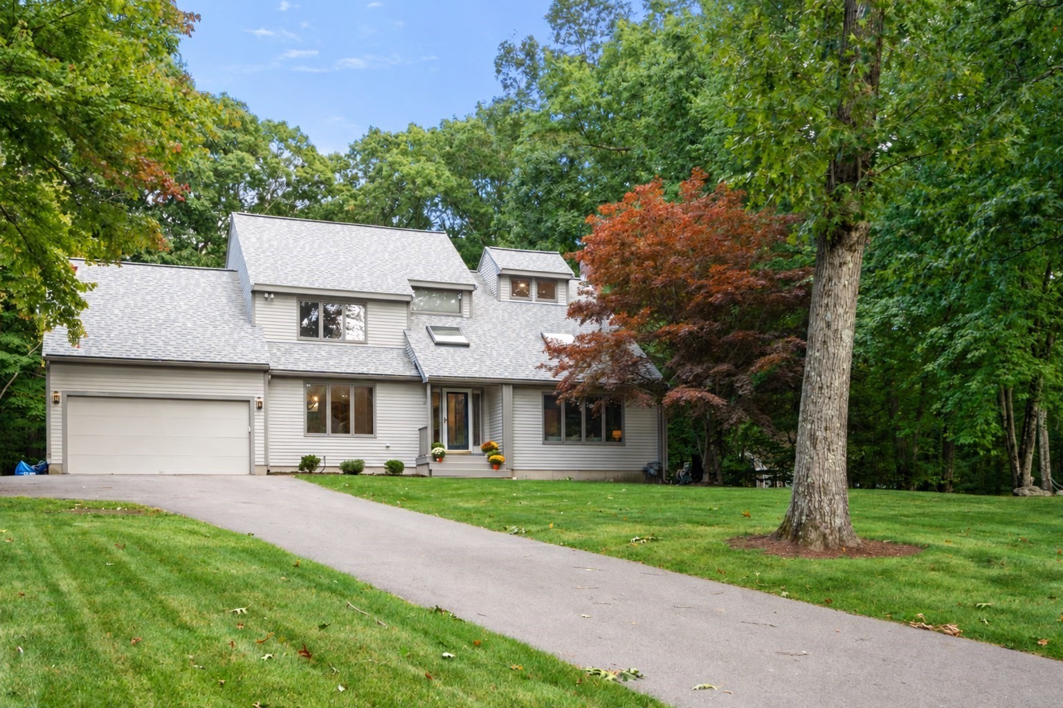 31 Raymond Way