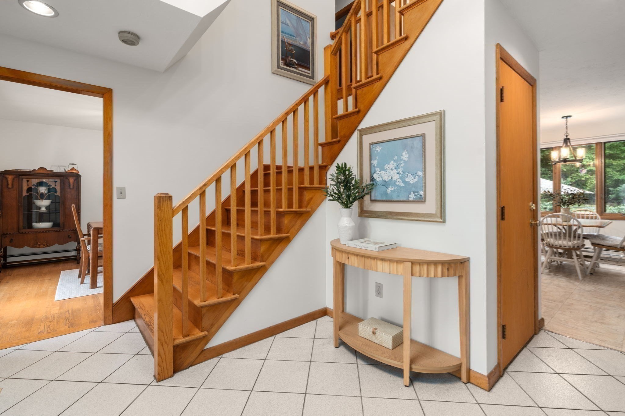 31 Raymond Way