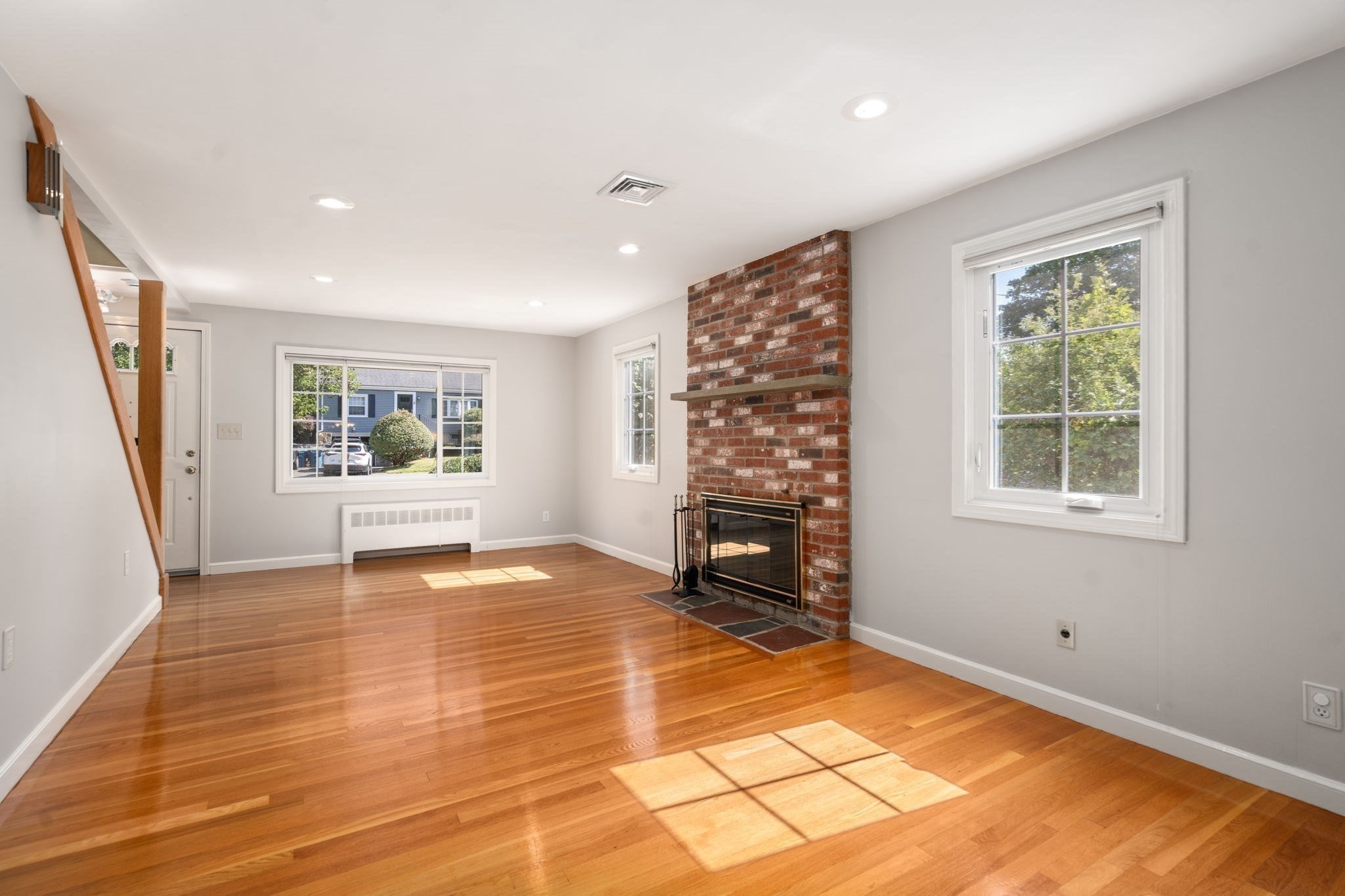 7 Cape Cod Ln
