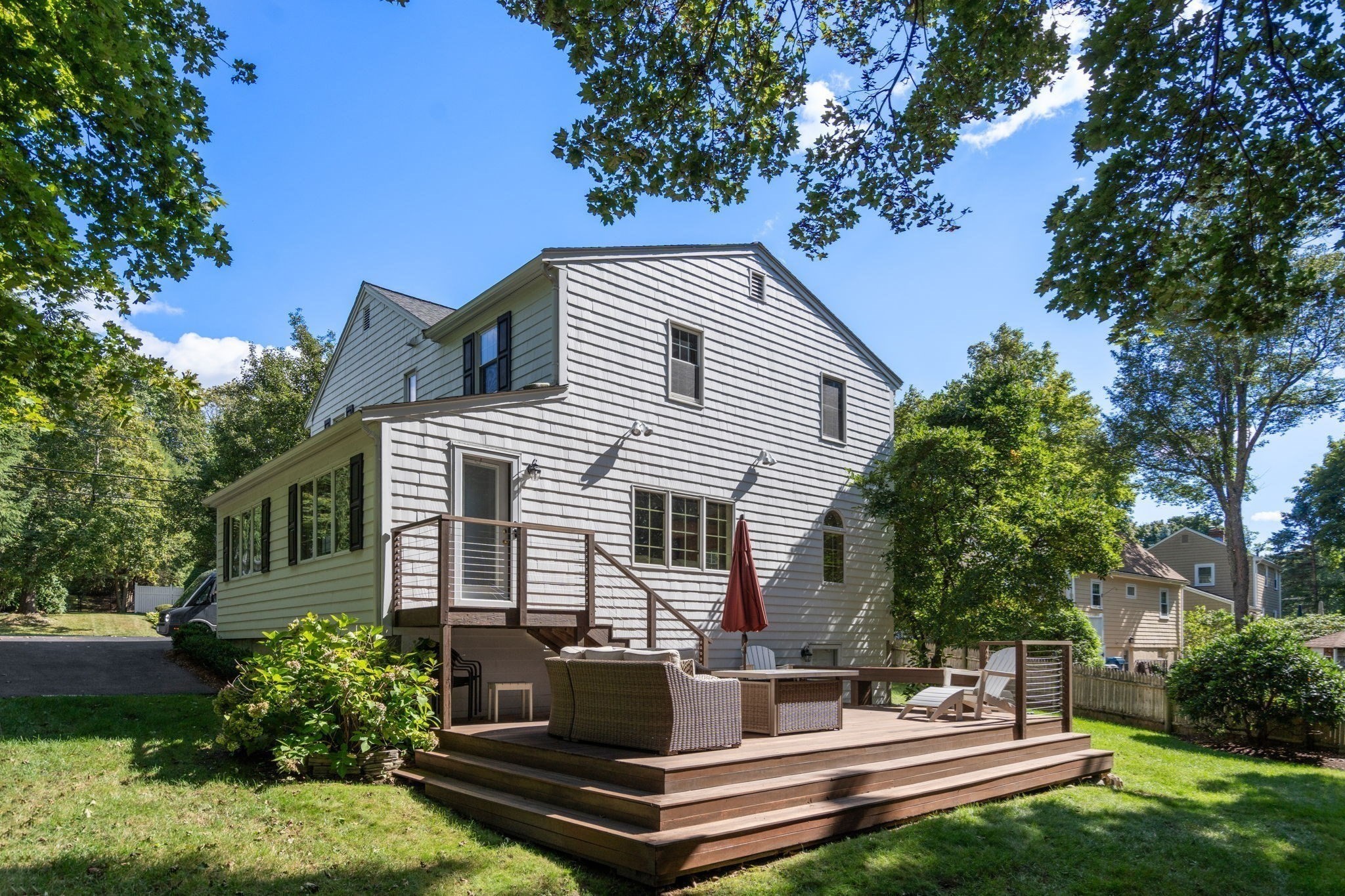 7 Cape Cod Ln