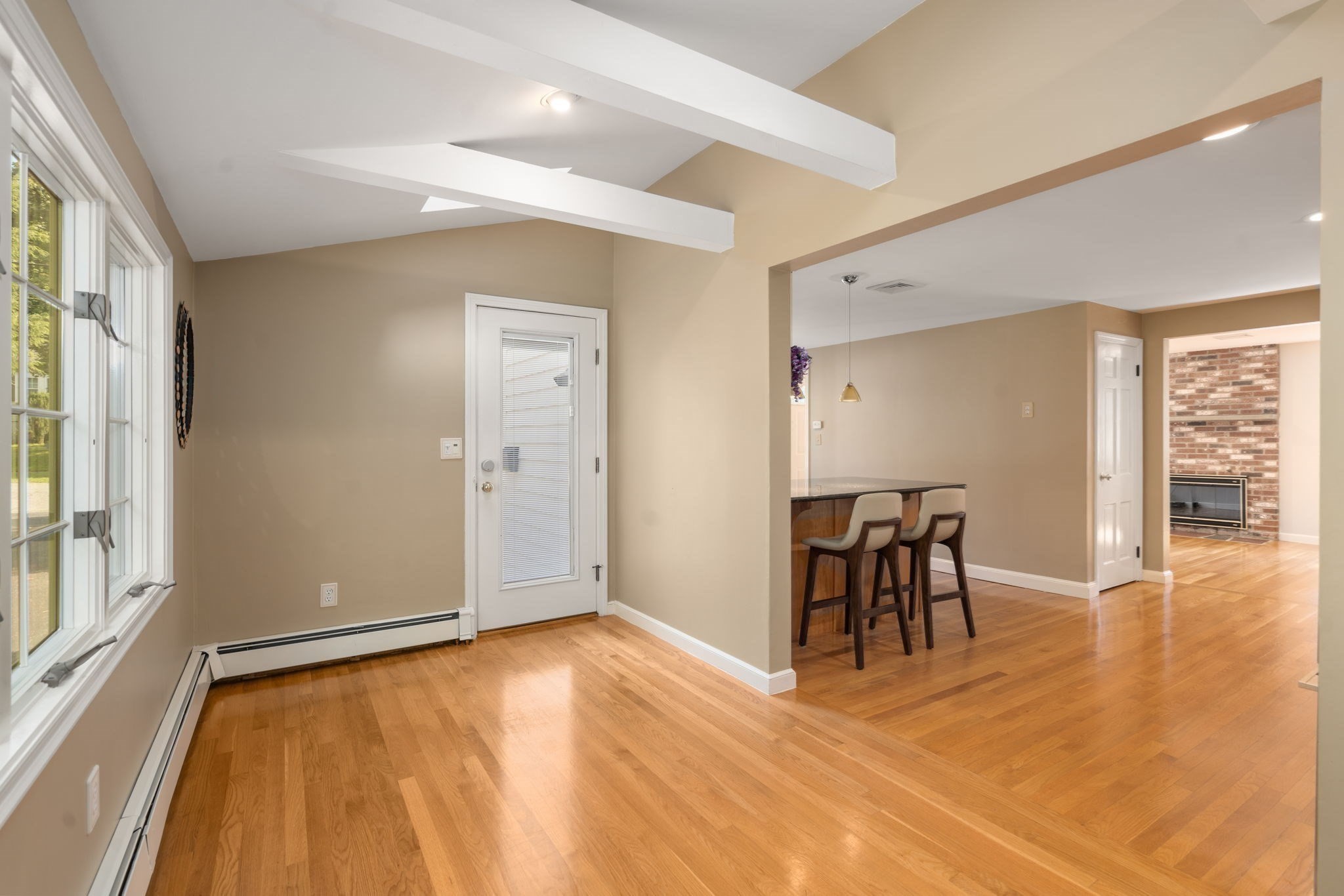 7 Cape Cod Ln