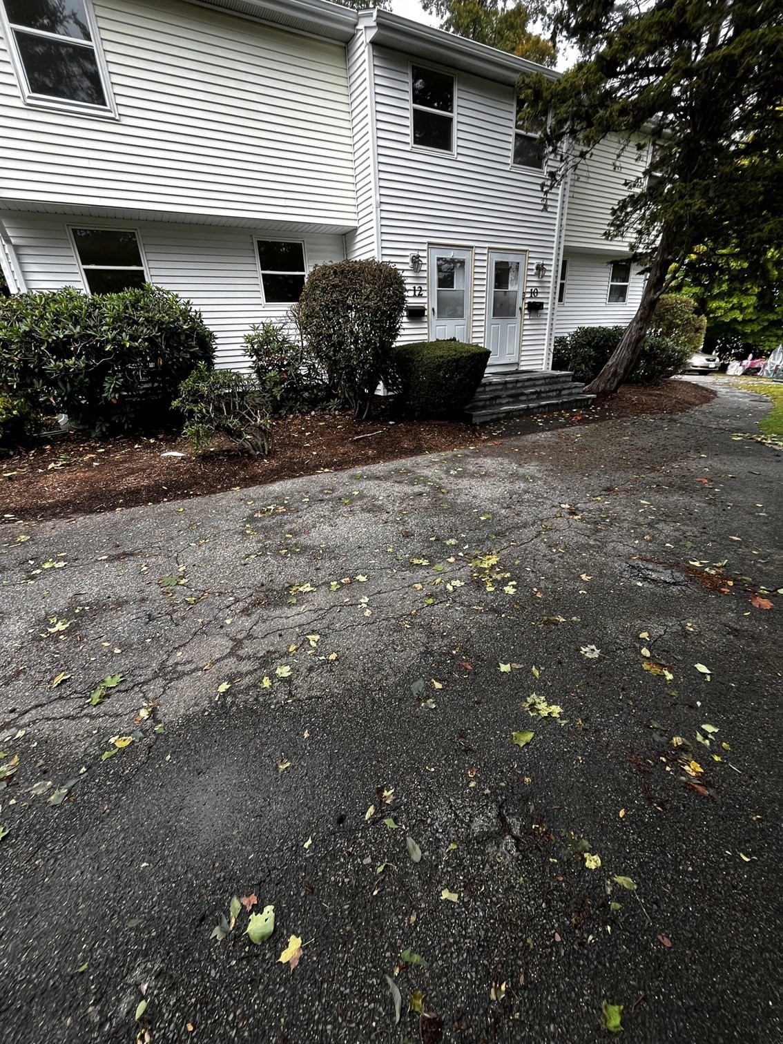 12 Pleasant St # 12