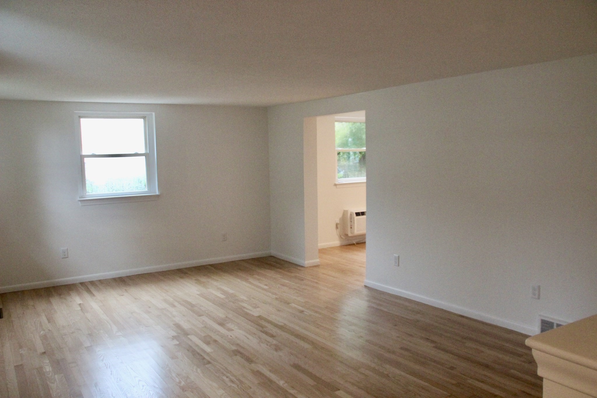 12 Pleasant St # 12