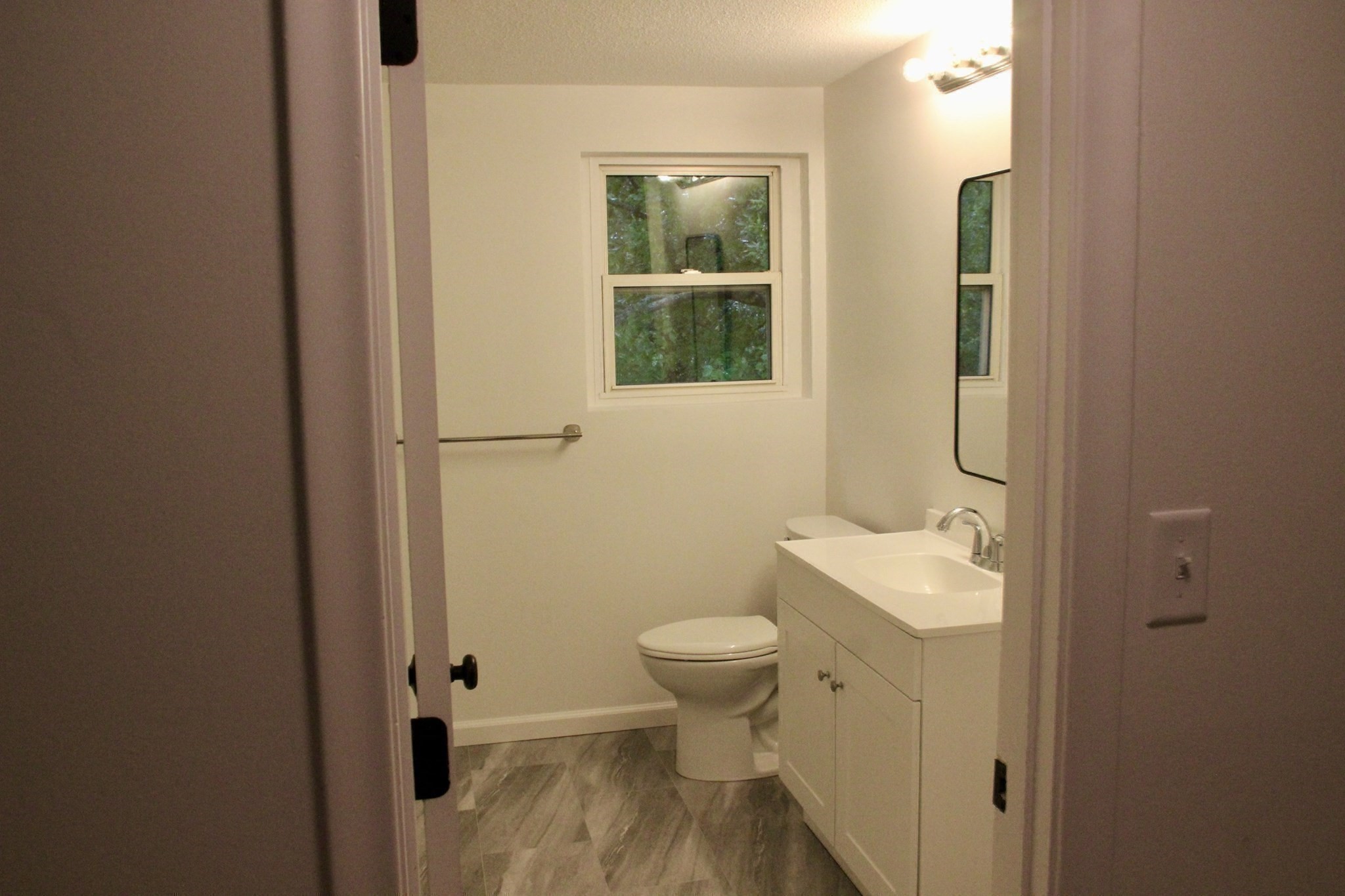 12 Pleasant St # 12