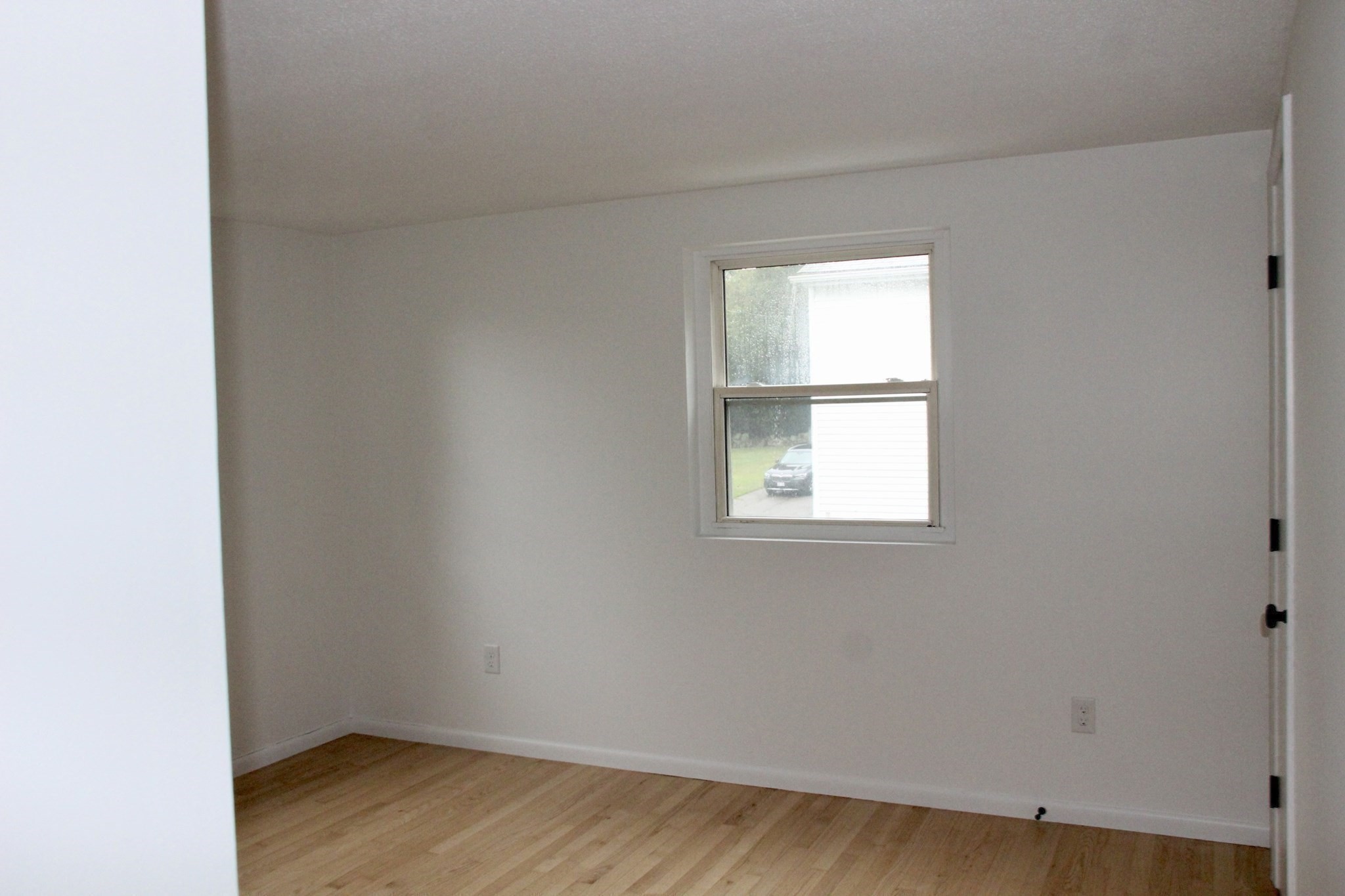 12 Pleasant St # 12