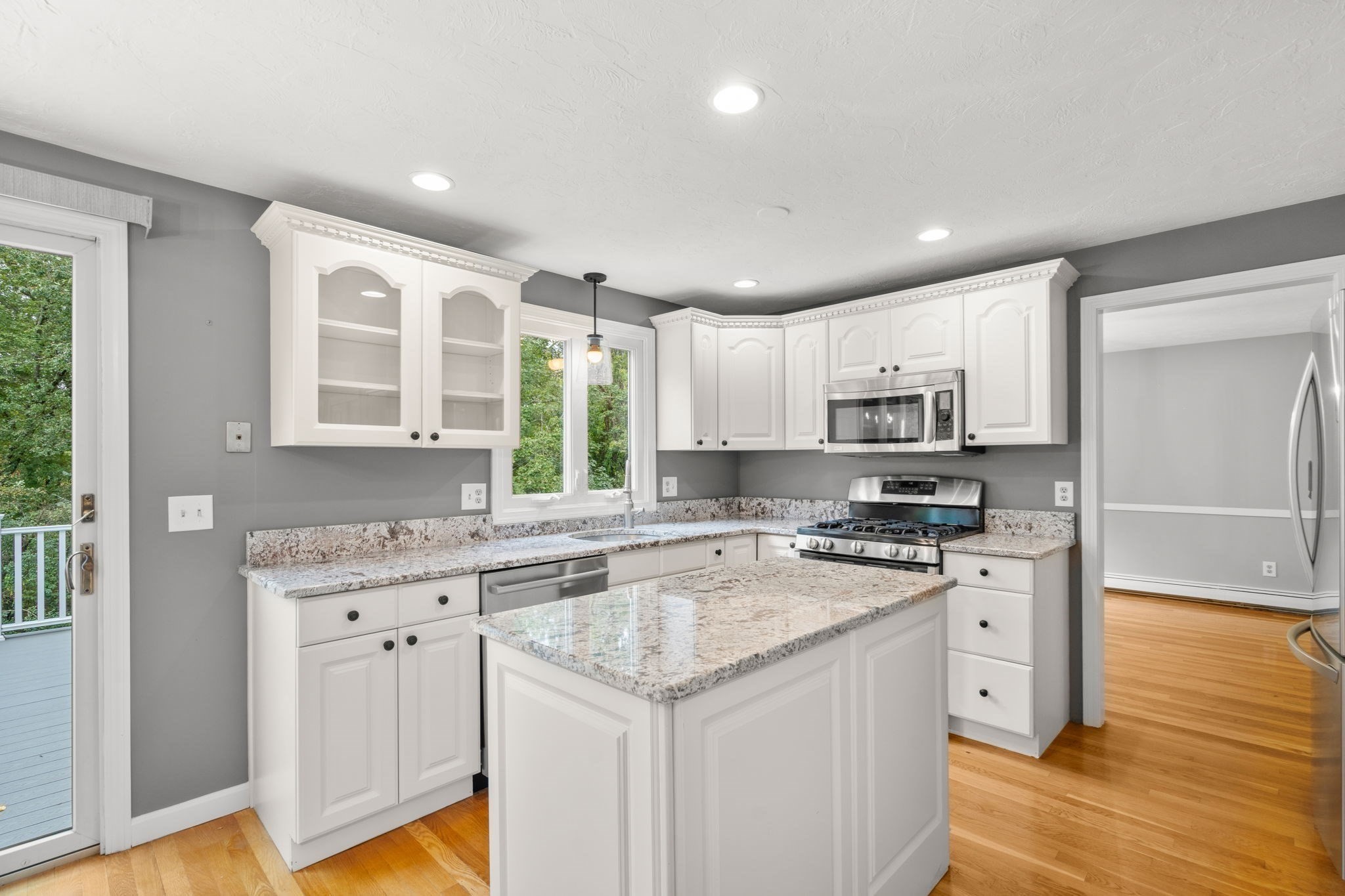 26 Waterview Drive