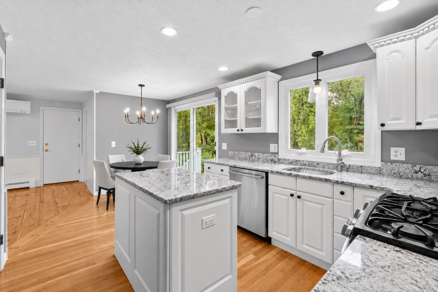 26 Waterview Drive