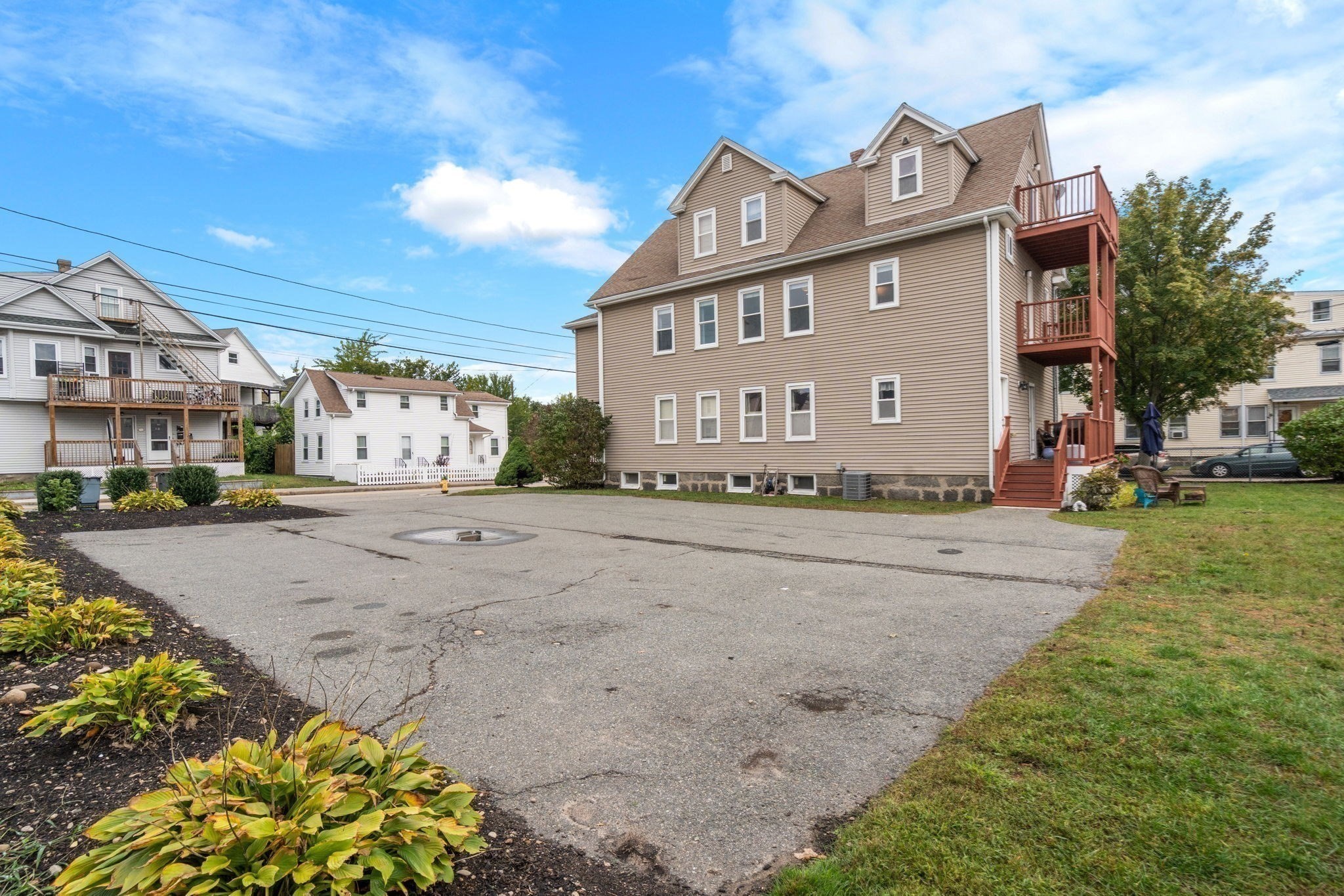 111 Sumner St # 2