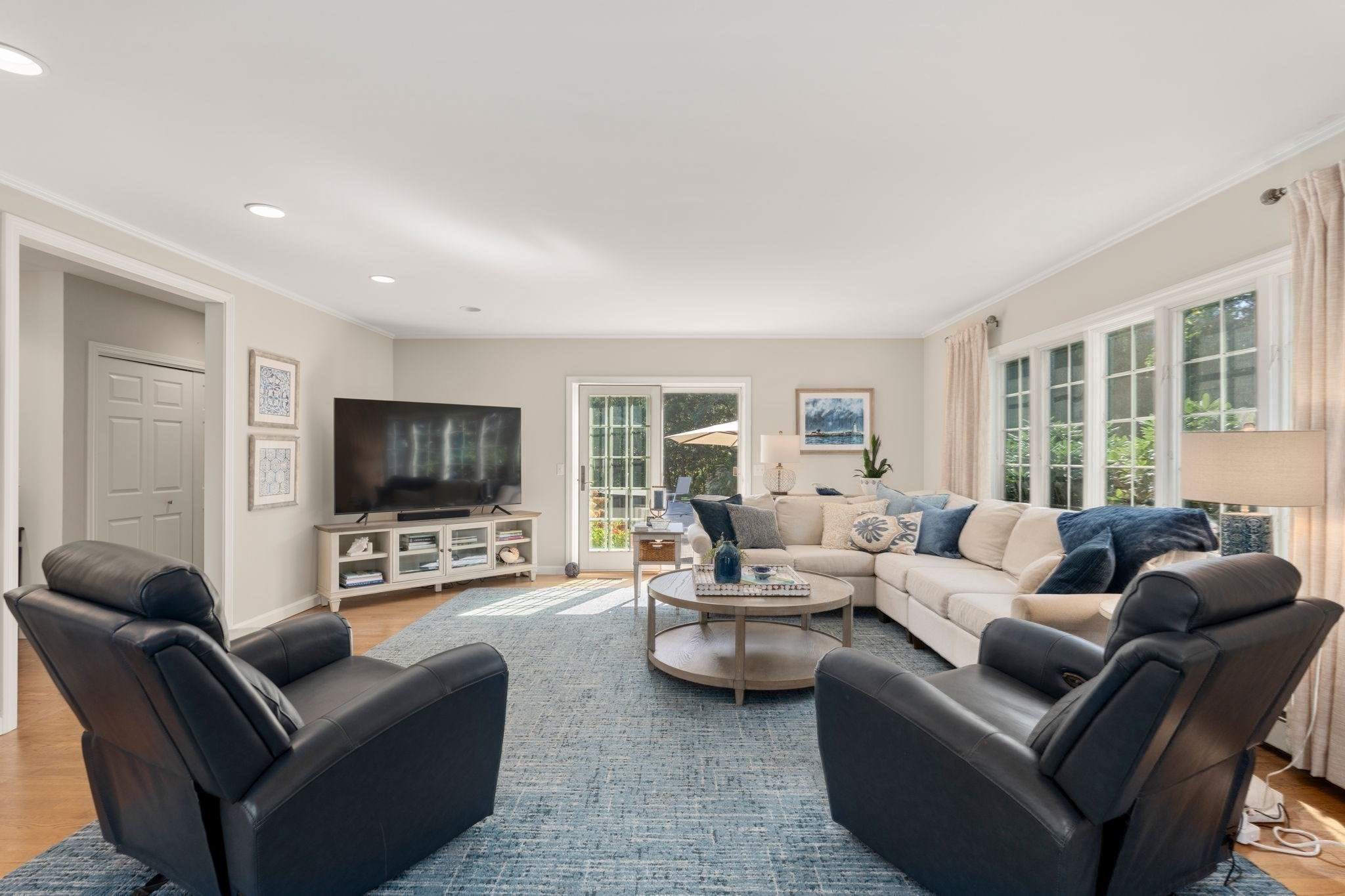 109 Nottingham Dr