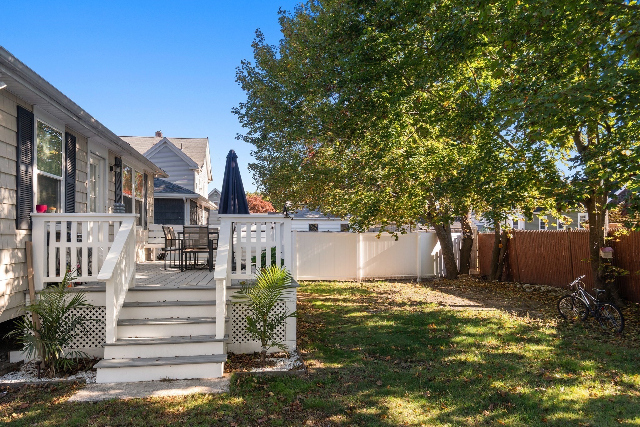 44 Holmes Rd