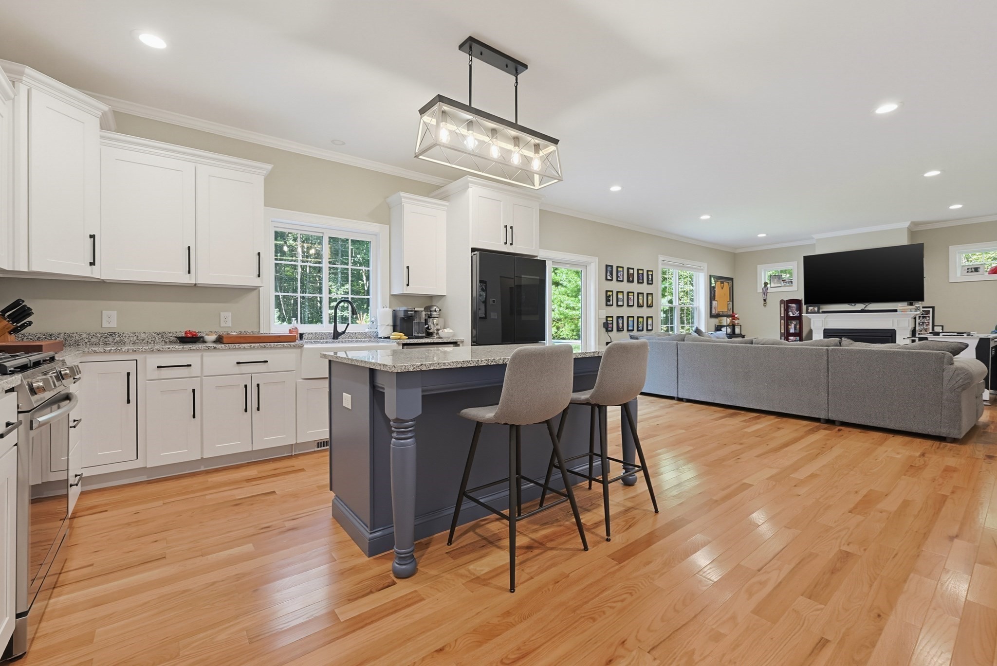 74 King Philip Rd