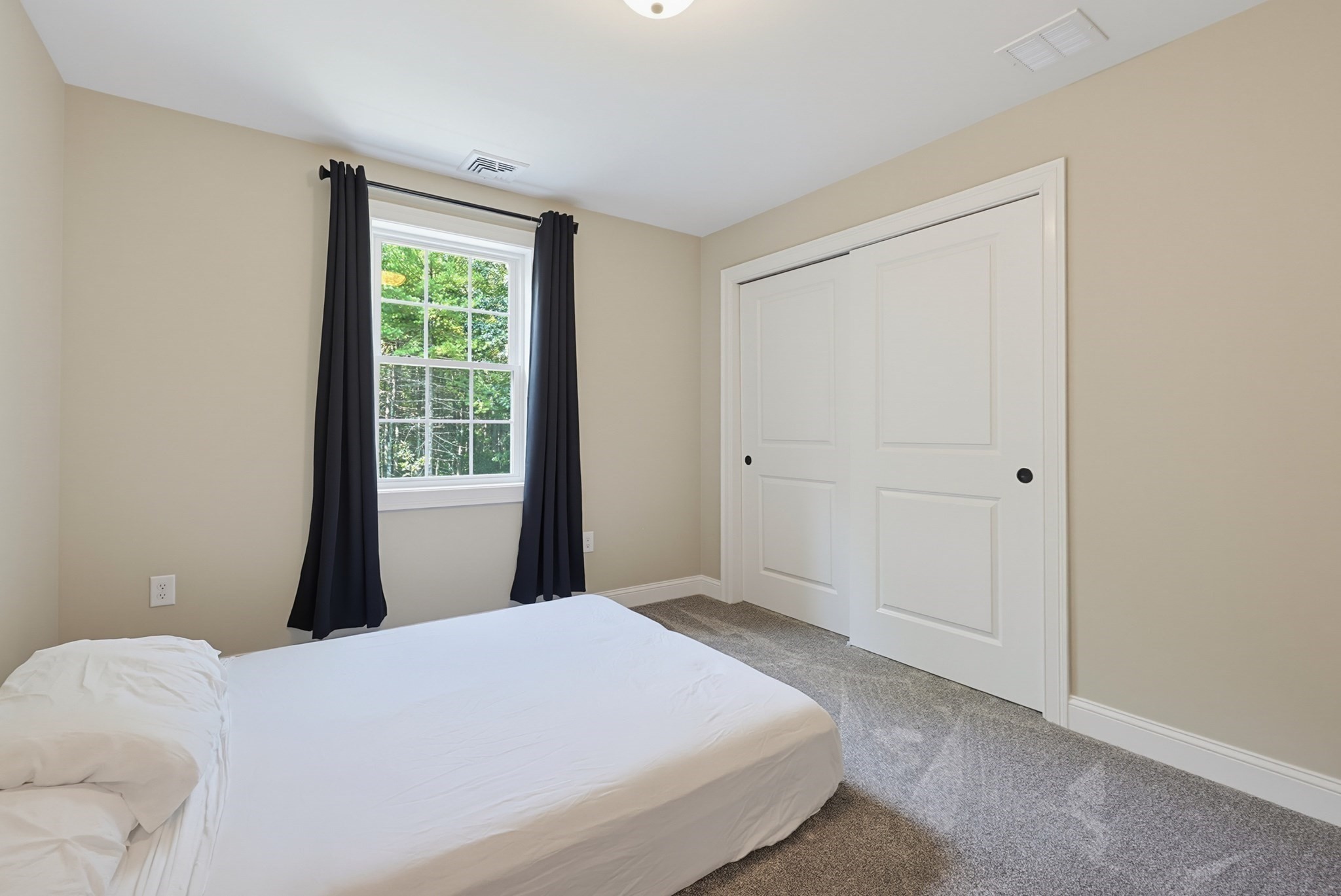 74 King Philip Rd