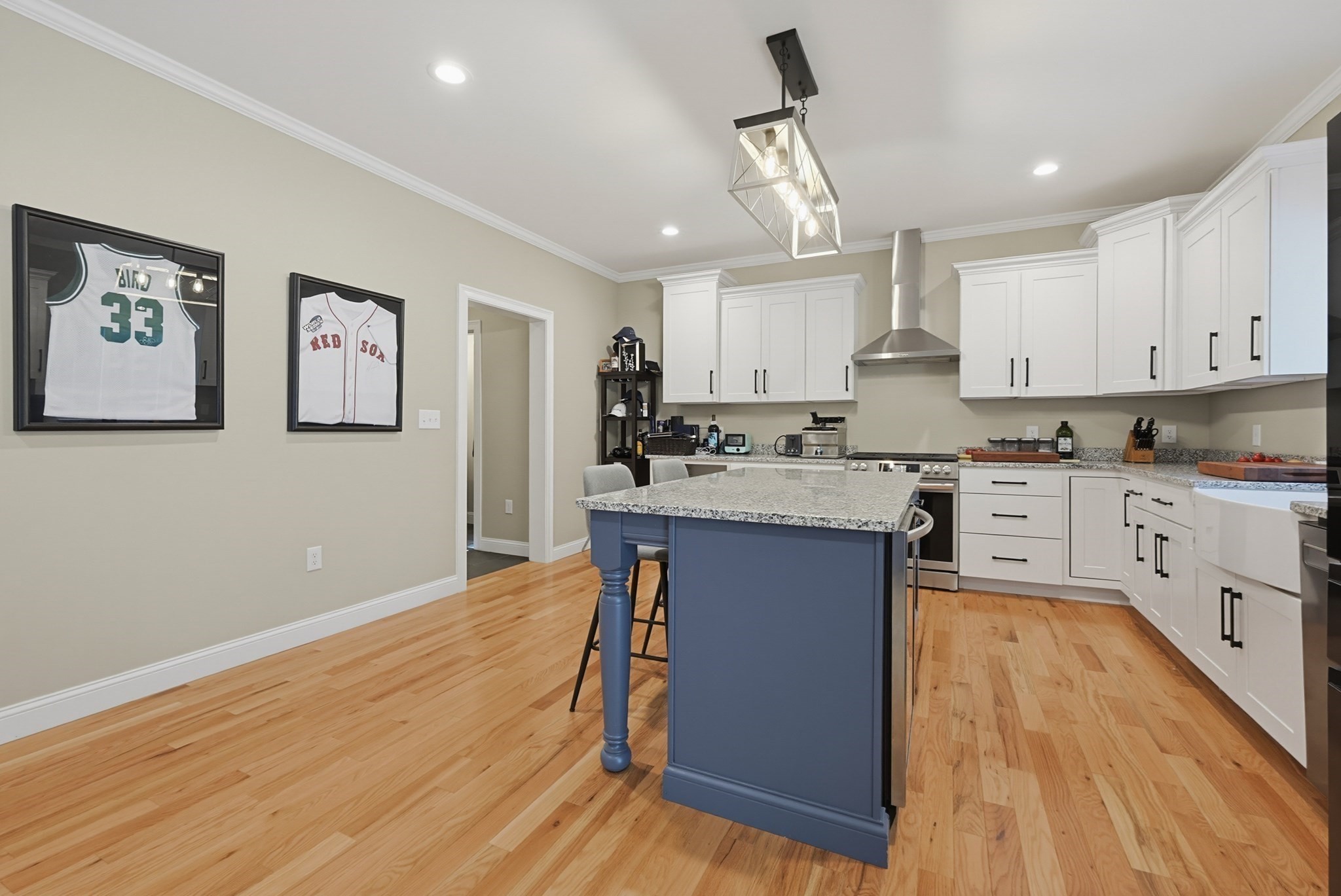74 King Philip Rd