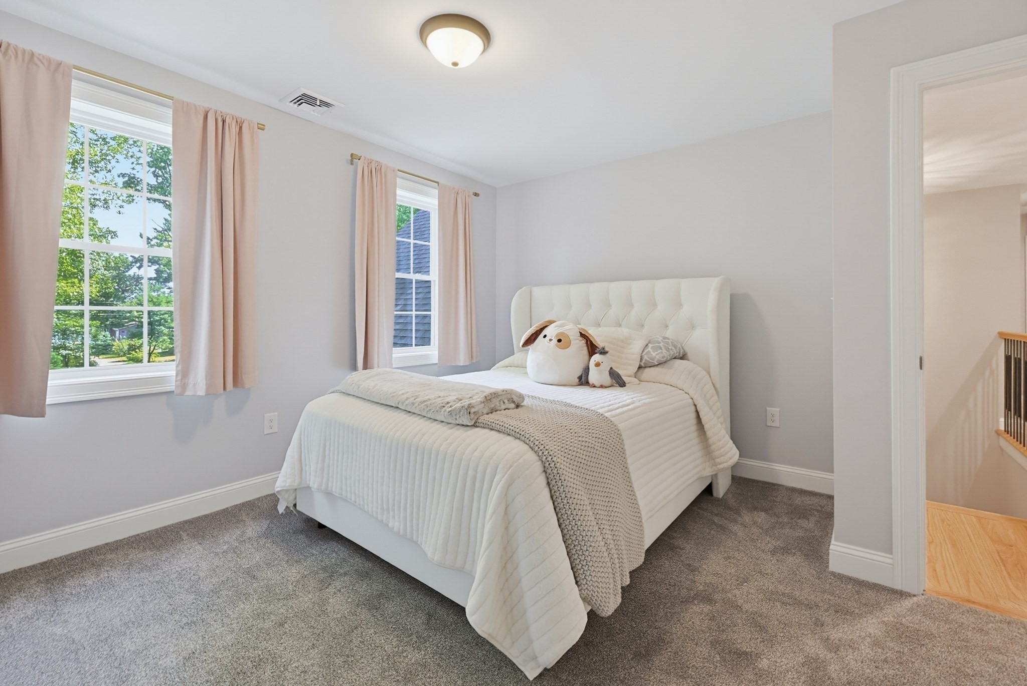 74 King Philip Rd