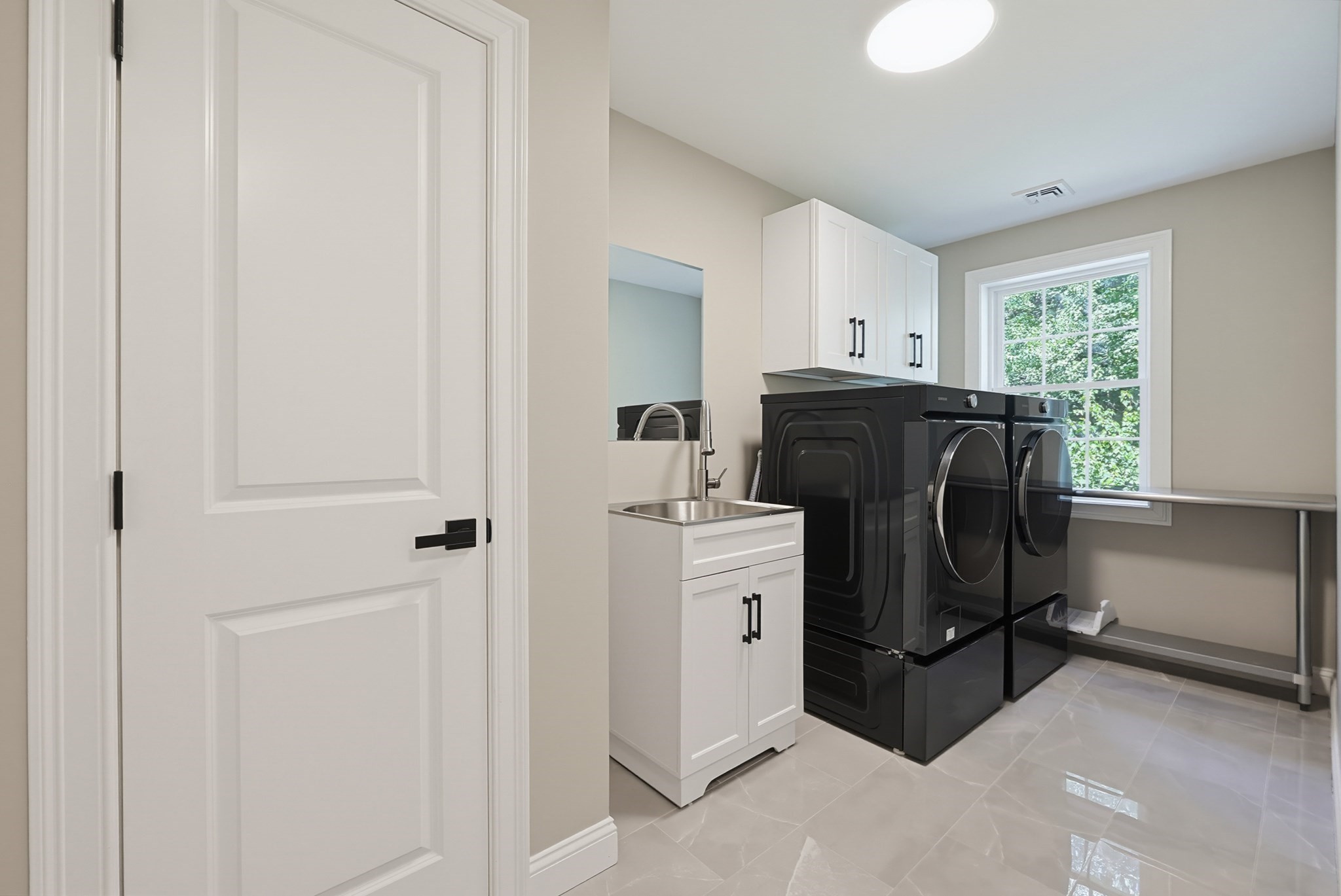 74 King Philip Rd