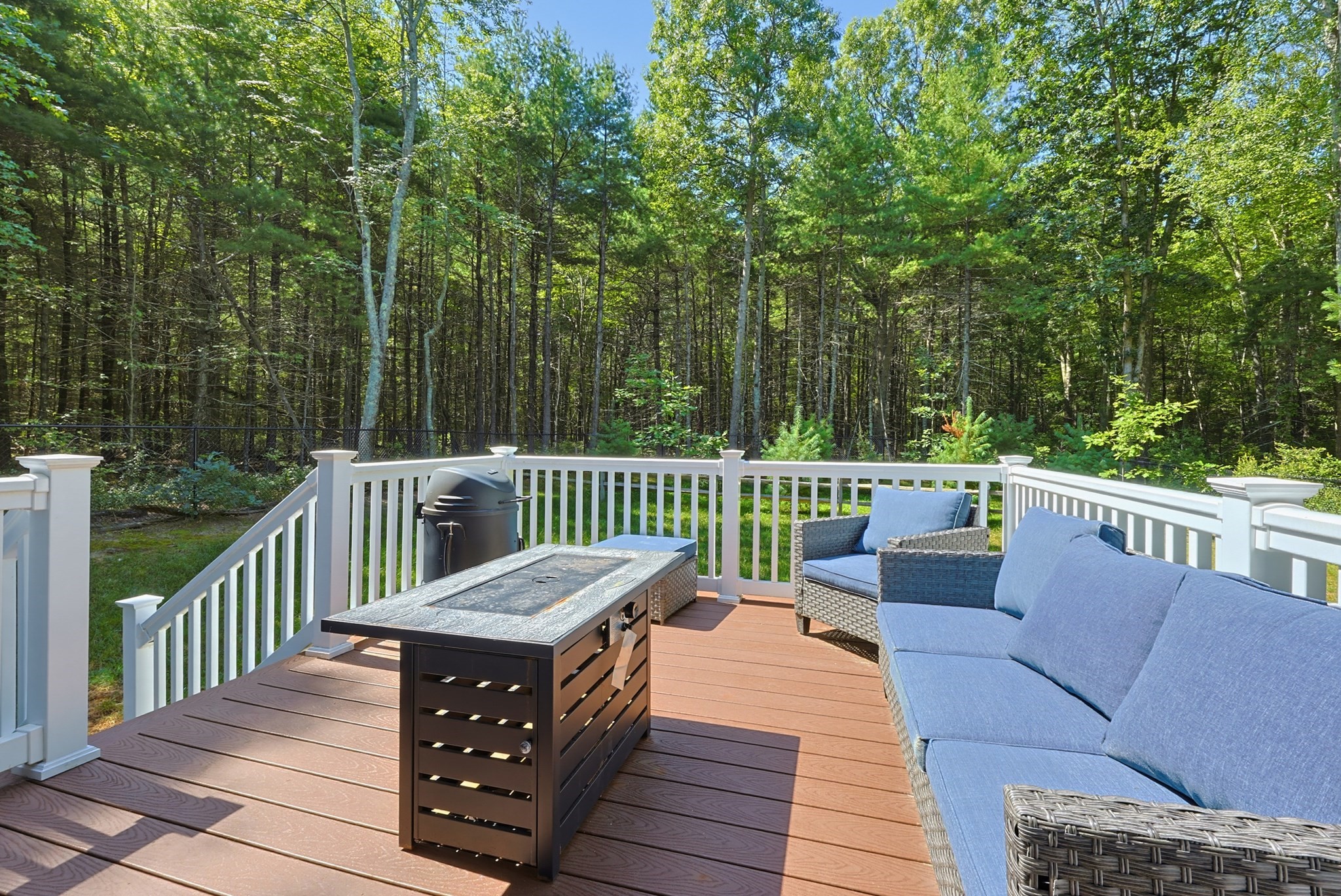 74 King Philip Rd