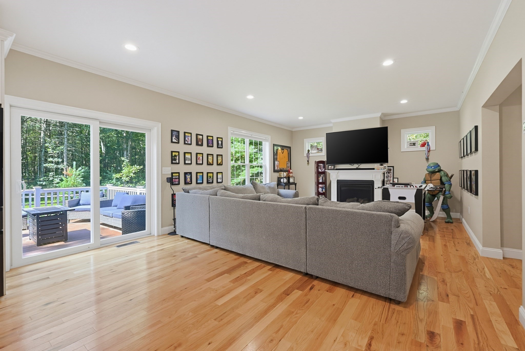 74 King Philip Rd
